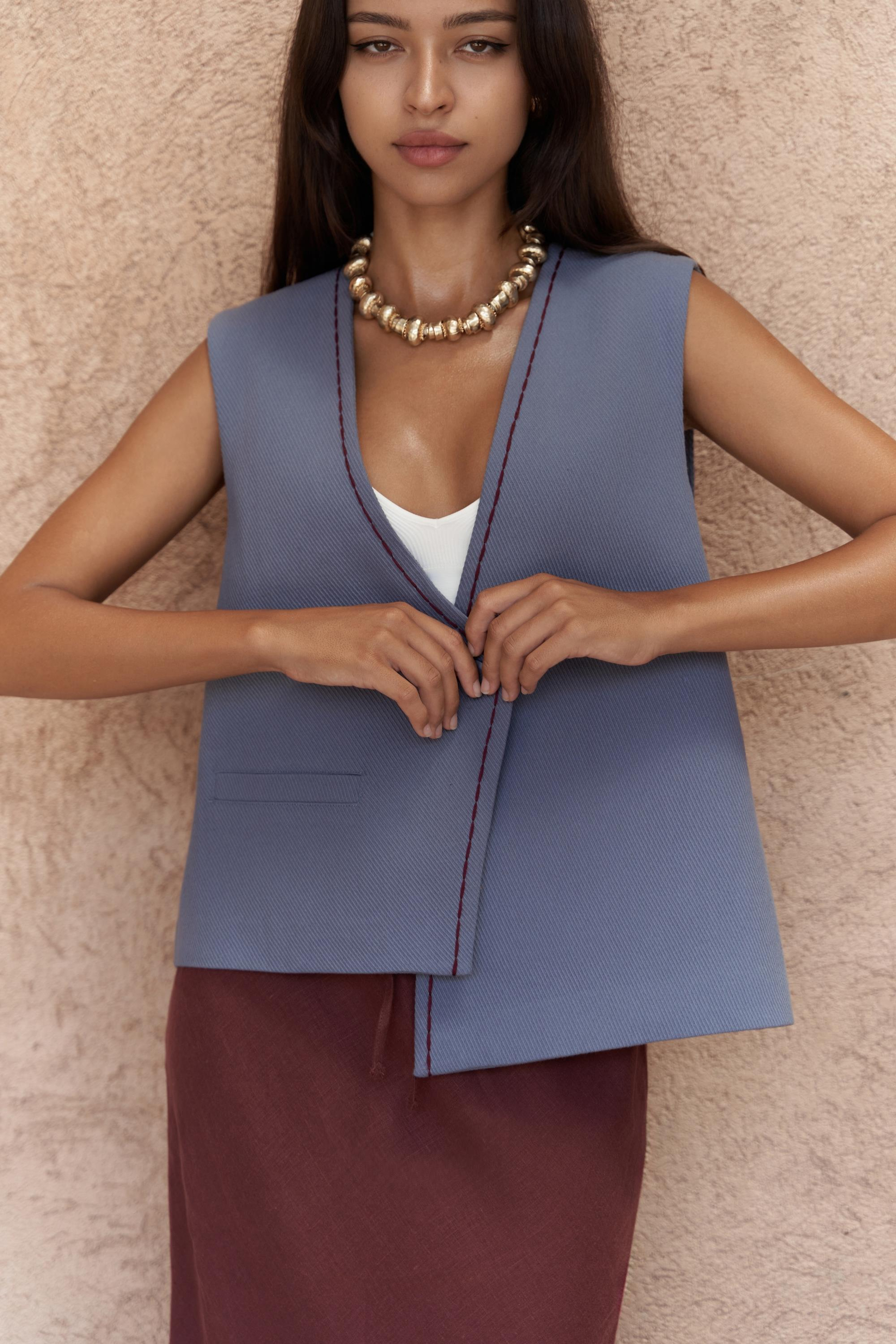 Maysa Nakış Detay İndigo Yelek