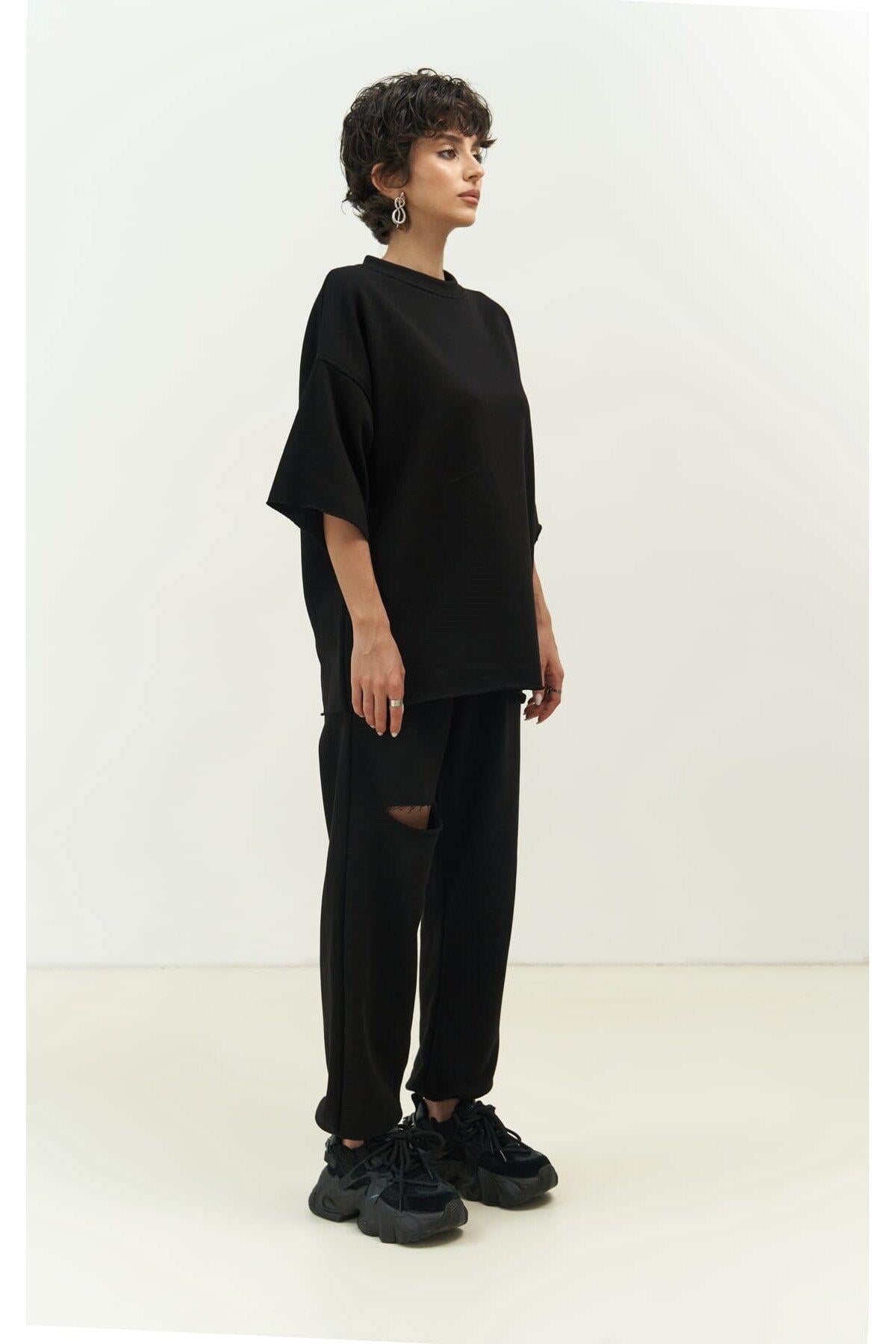MCLLCTN Lion Siyah Oversize T-Shirt Yırtıklı Eşofman Takım