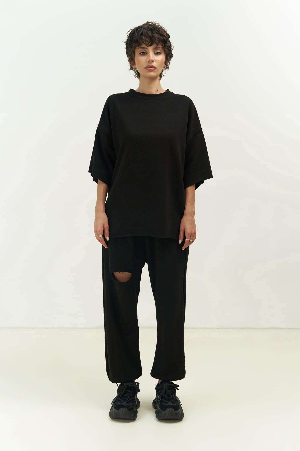 MCLLCTN Lion Siyah Oversize T-Shirt Yırtıklı Eşofman Takım