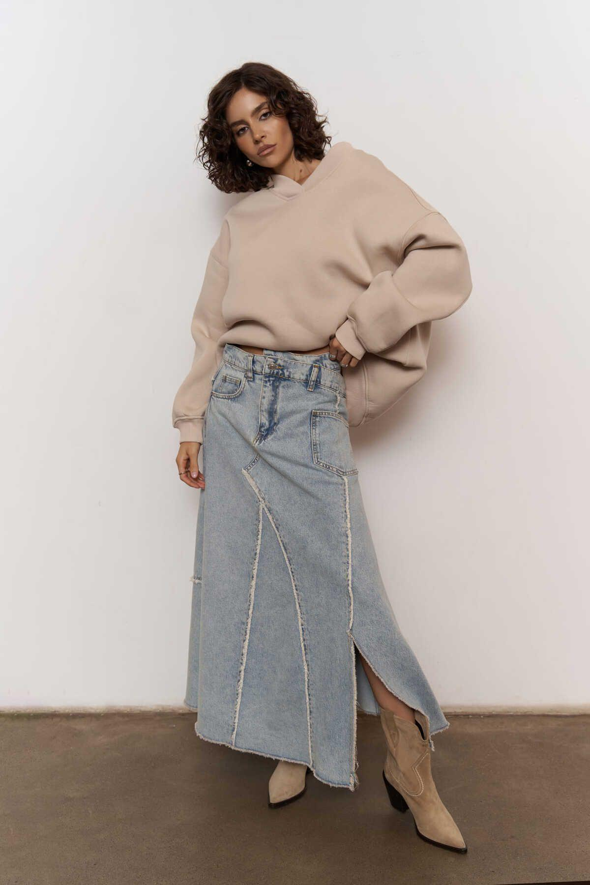 Mai Collection Taure Bone Unisex Oversize Sweatshirt