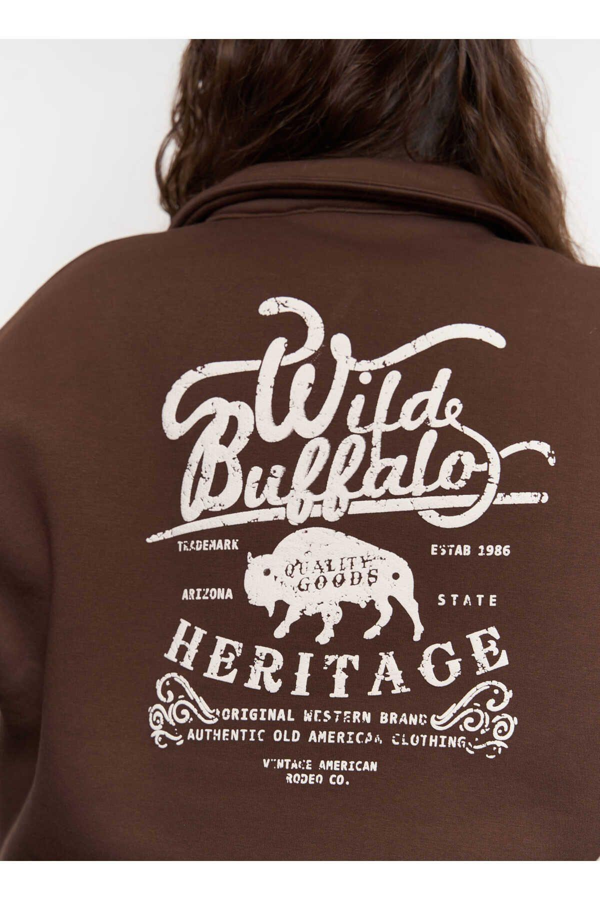 MCLLCTN Wild Buffalo Brown Unisex Oversize Sweatshirt