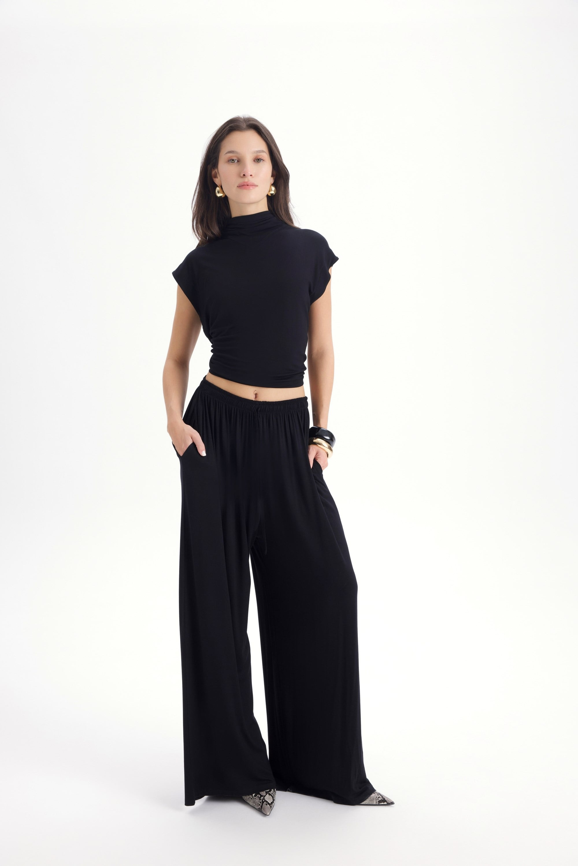 Merlin Bağlamalı Siyah Crop Pantolon Takım