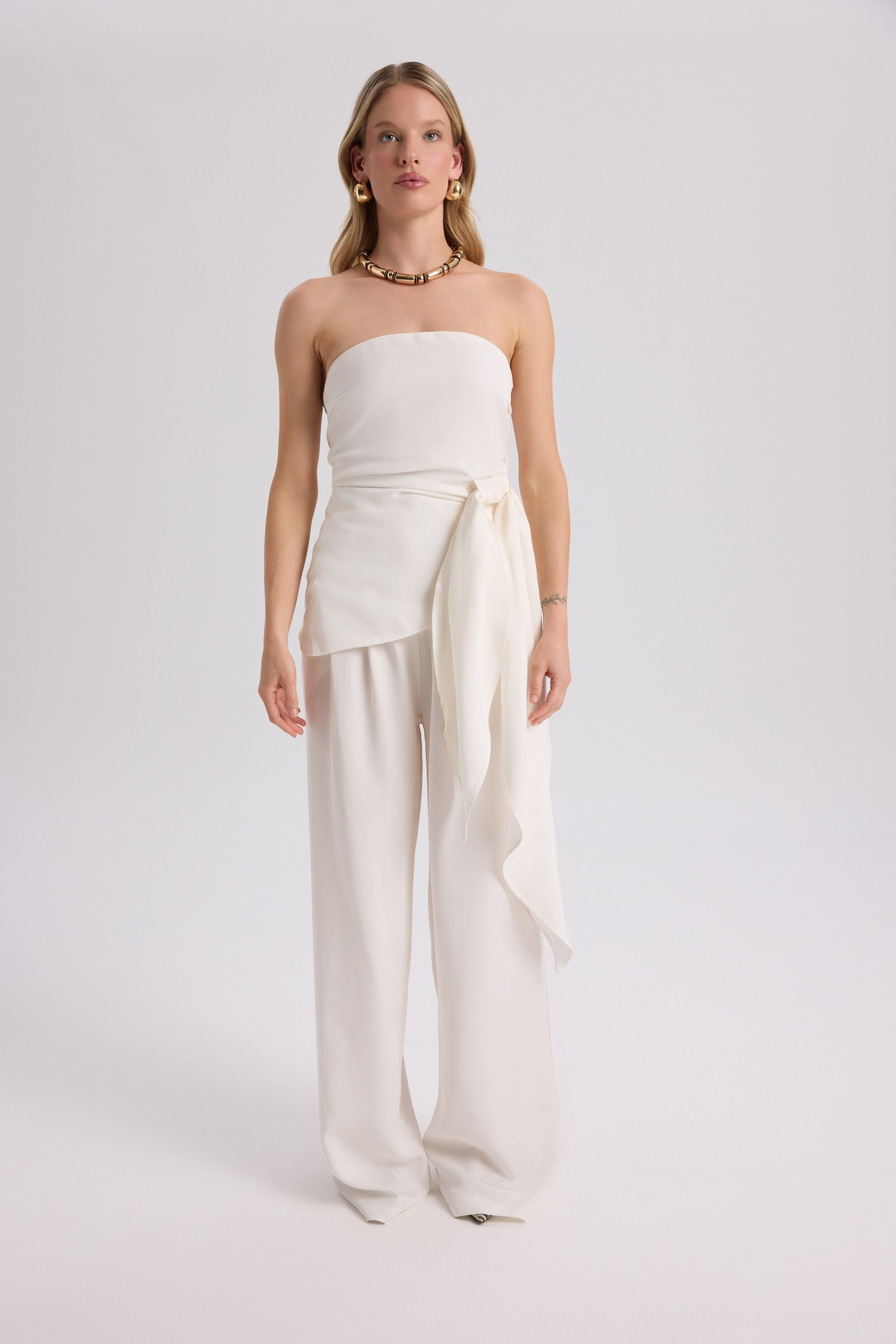 Mila White Blouse Pants Set