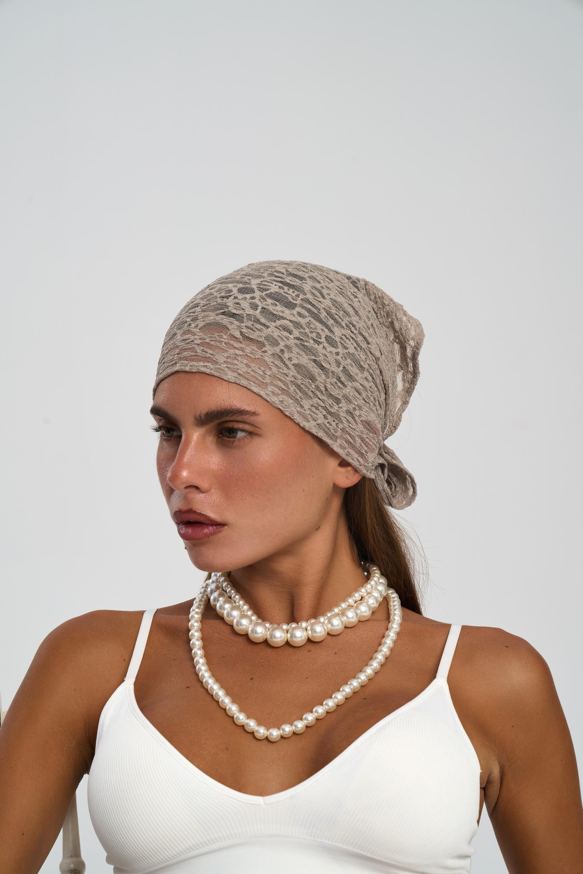 Miray Üçgen Kesim Vizon Dantel Bandana