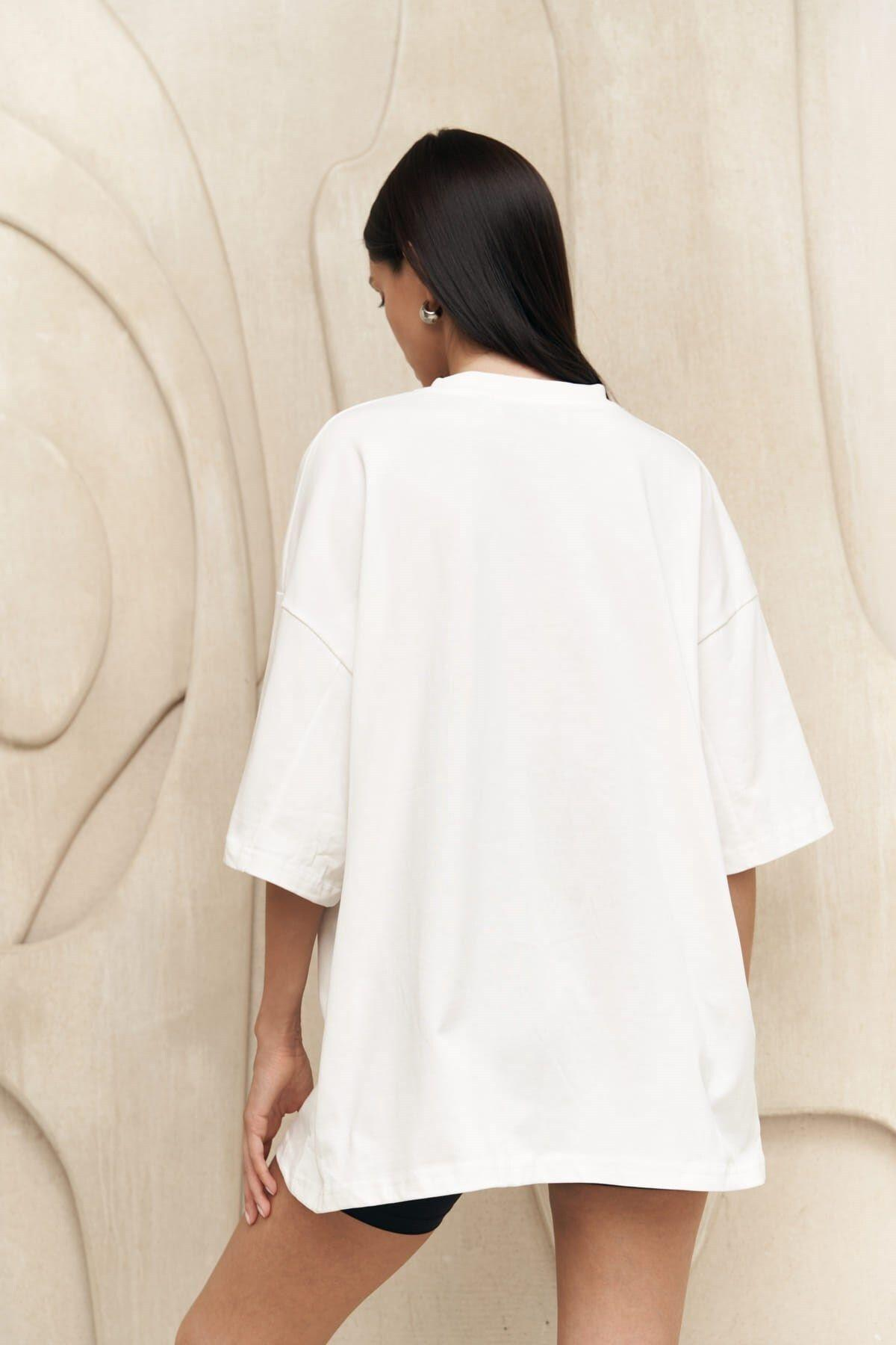Money Magnet White Oversize T-Shirt