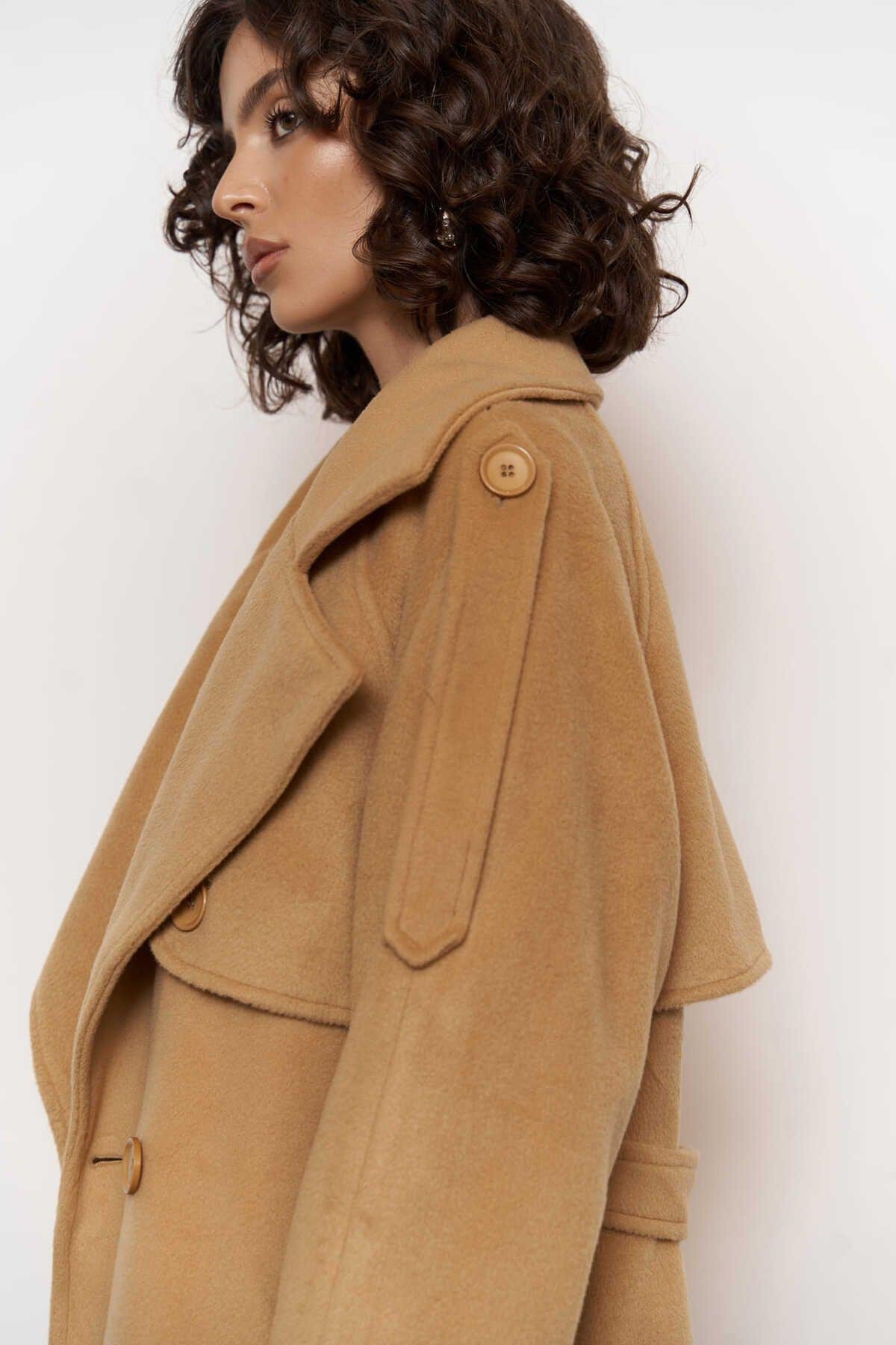 Mai Moscow Camel Cachet Coat