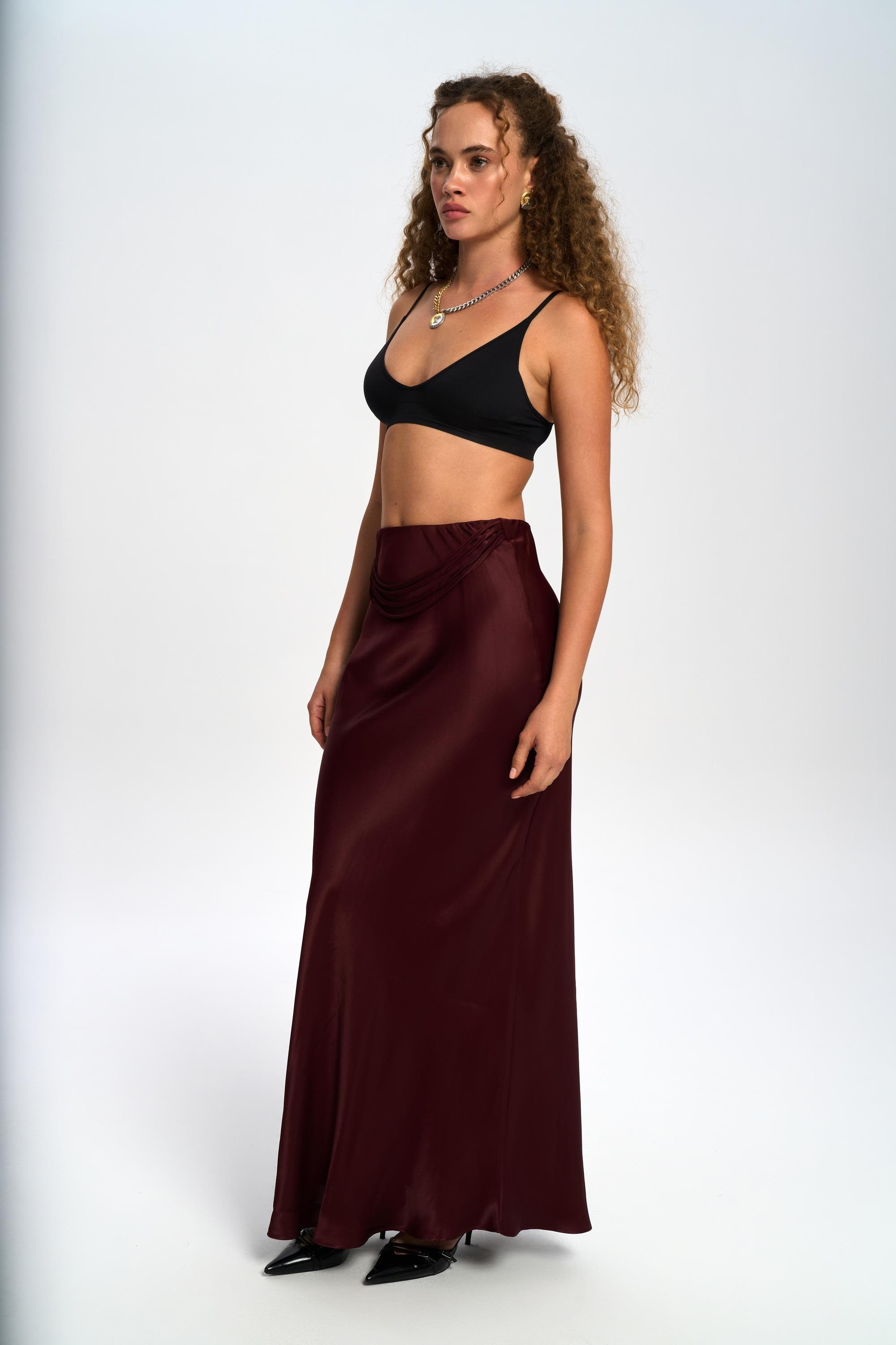Muirnas Askı Detay Bordo Uzun Saten Etek