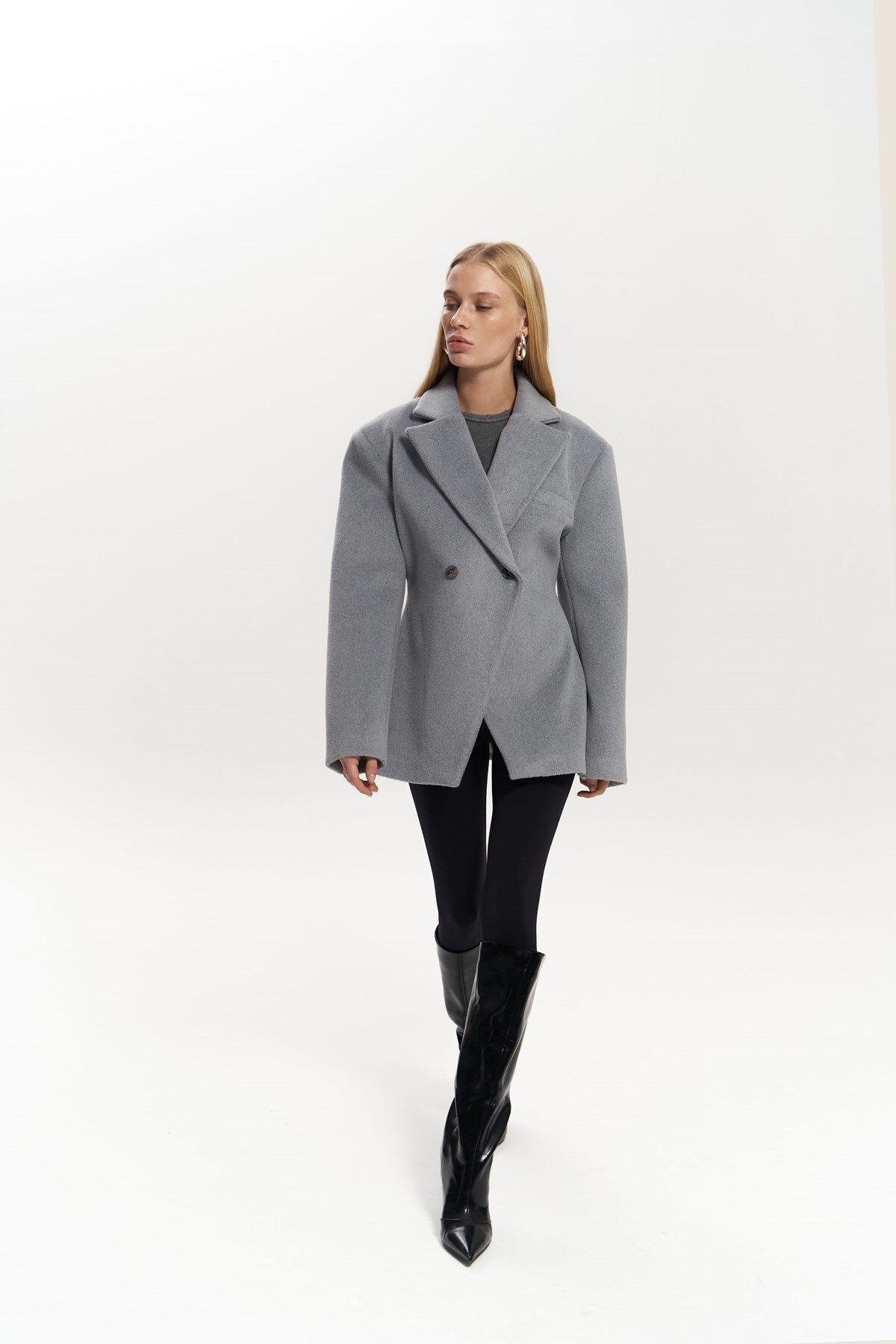 Naica Gri Belden Oturmalı Blazer