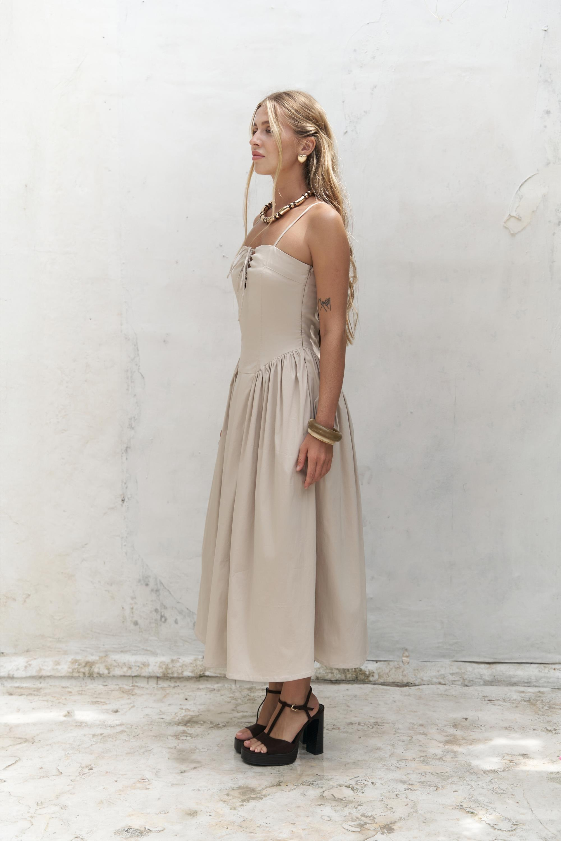 Narissa Askılı Midi Taş Elbise