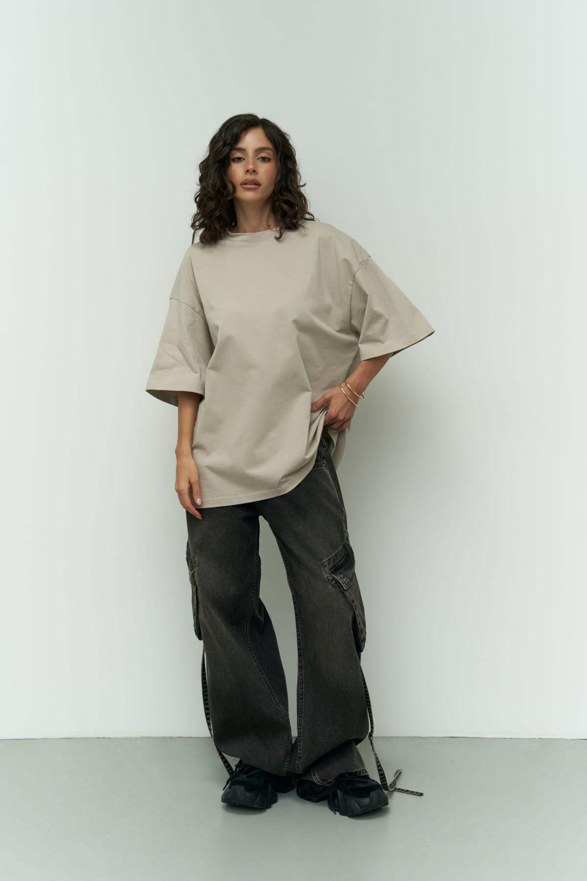 Need Money Beige Oversize T-Shirt