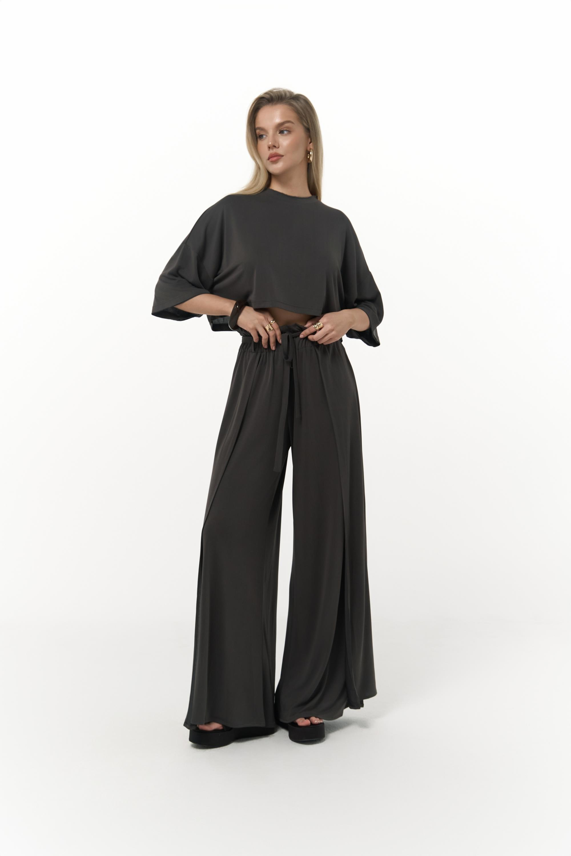 Nell Antrasit Crop T-Shirt Pantolon Takım