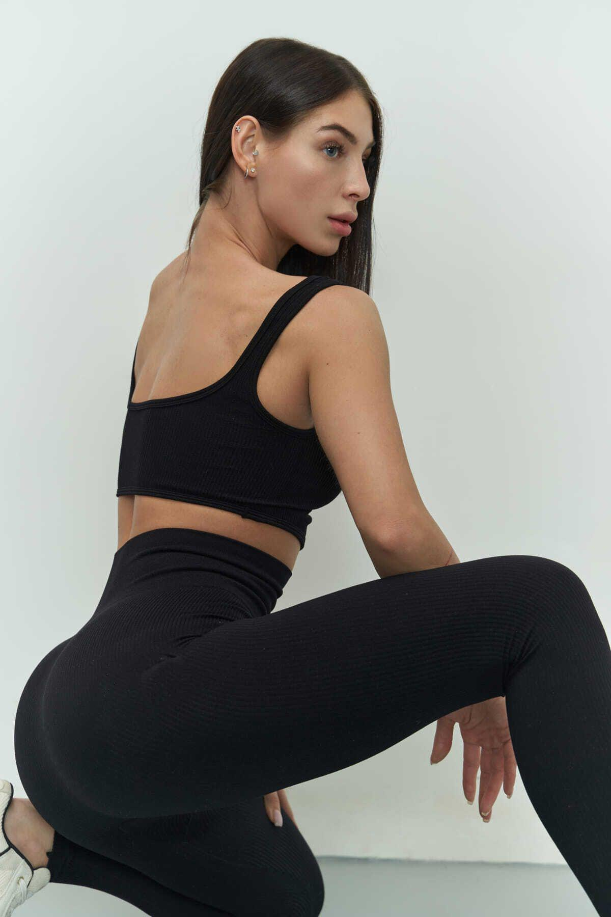 Mai Collection Niko Black Corduroy Crop