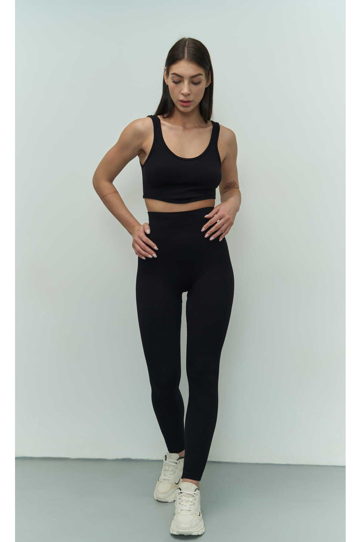 Mai Collection Niko Black Corduroy Crop