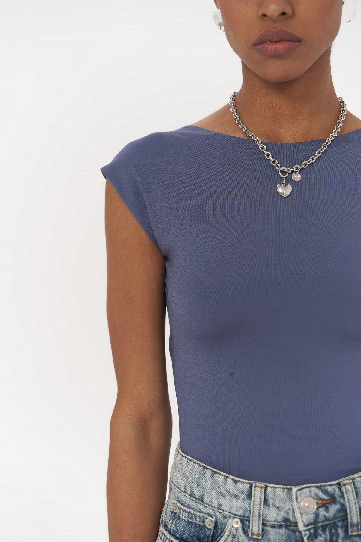 Nives İndigo Crop with Open Back