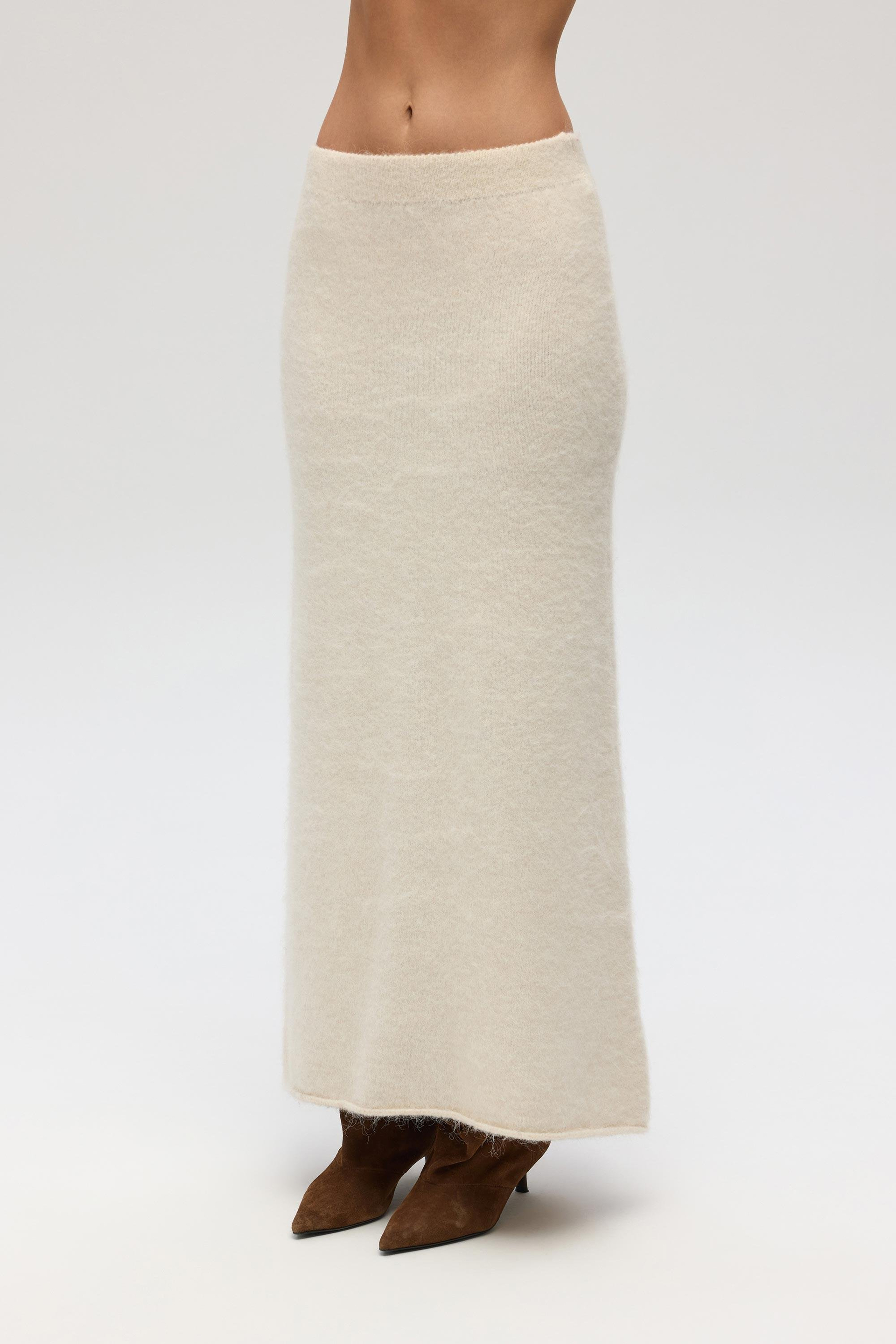 Nivra Ekru Uzun Triko Etek