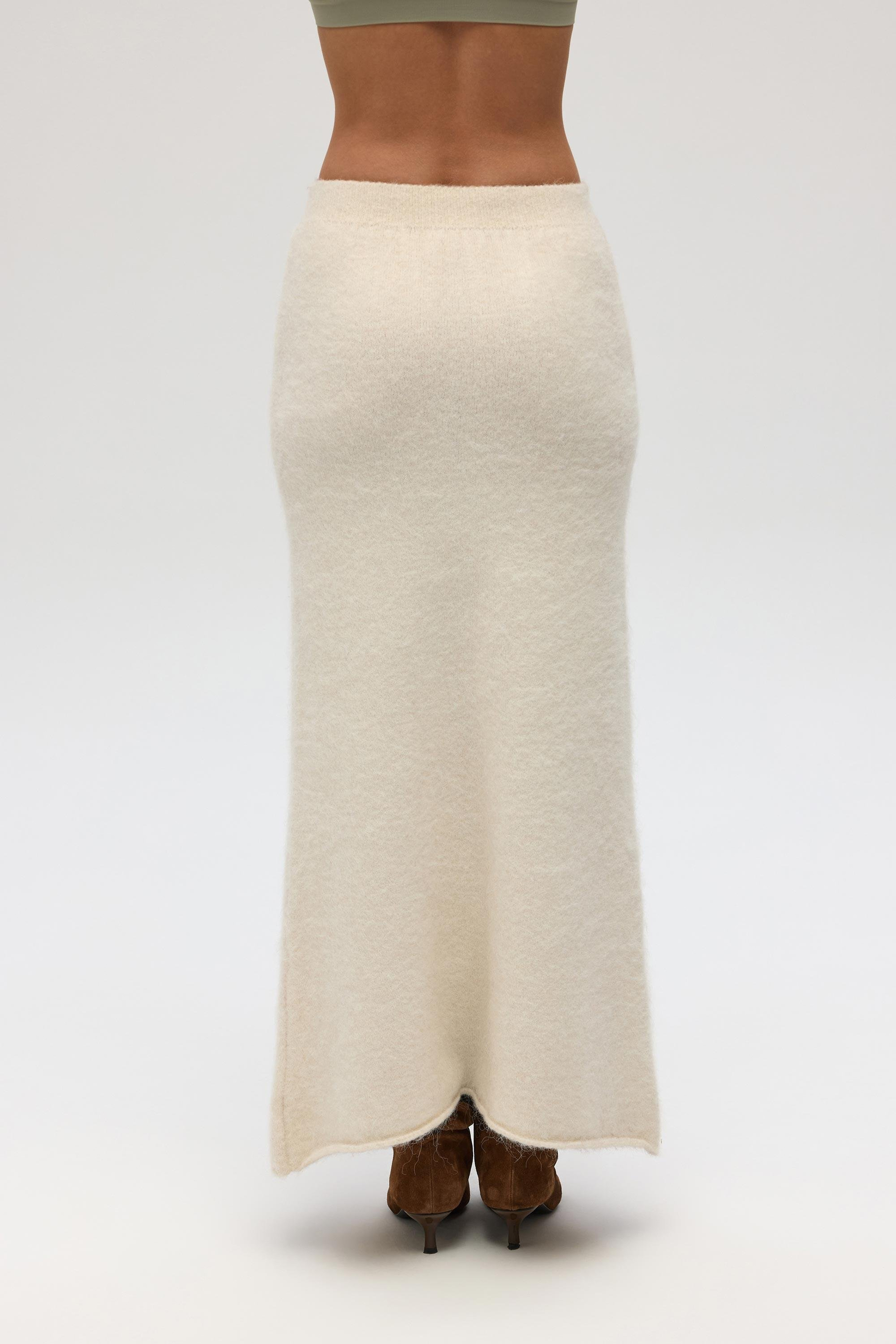 Nivra Ekru Uzun Triko Etek