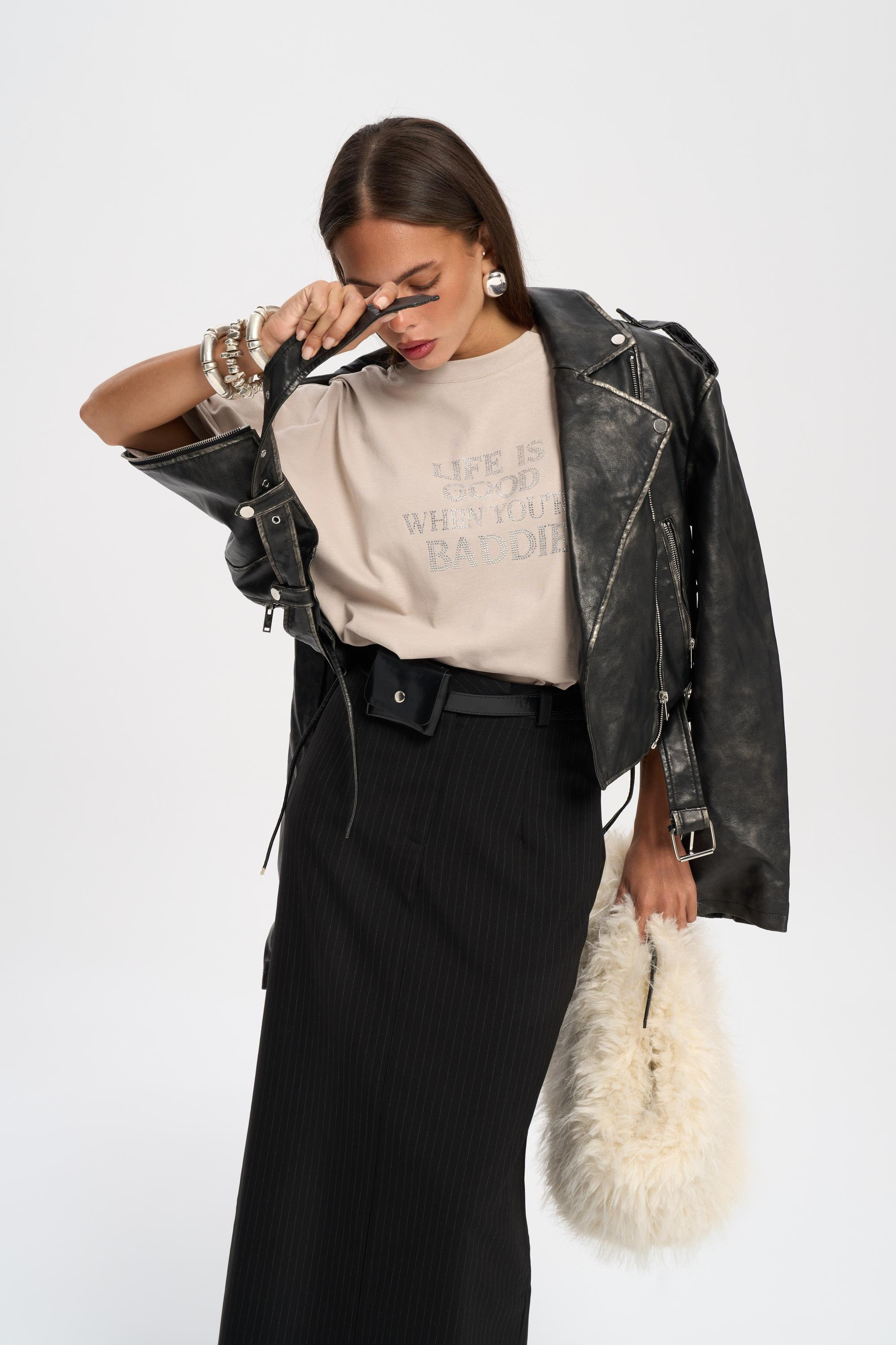 Noor Efektli Siyah Kısa Suni Deri Ceket