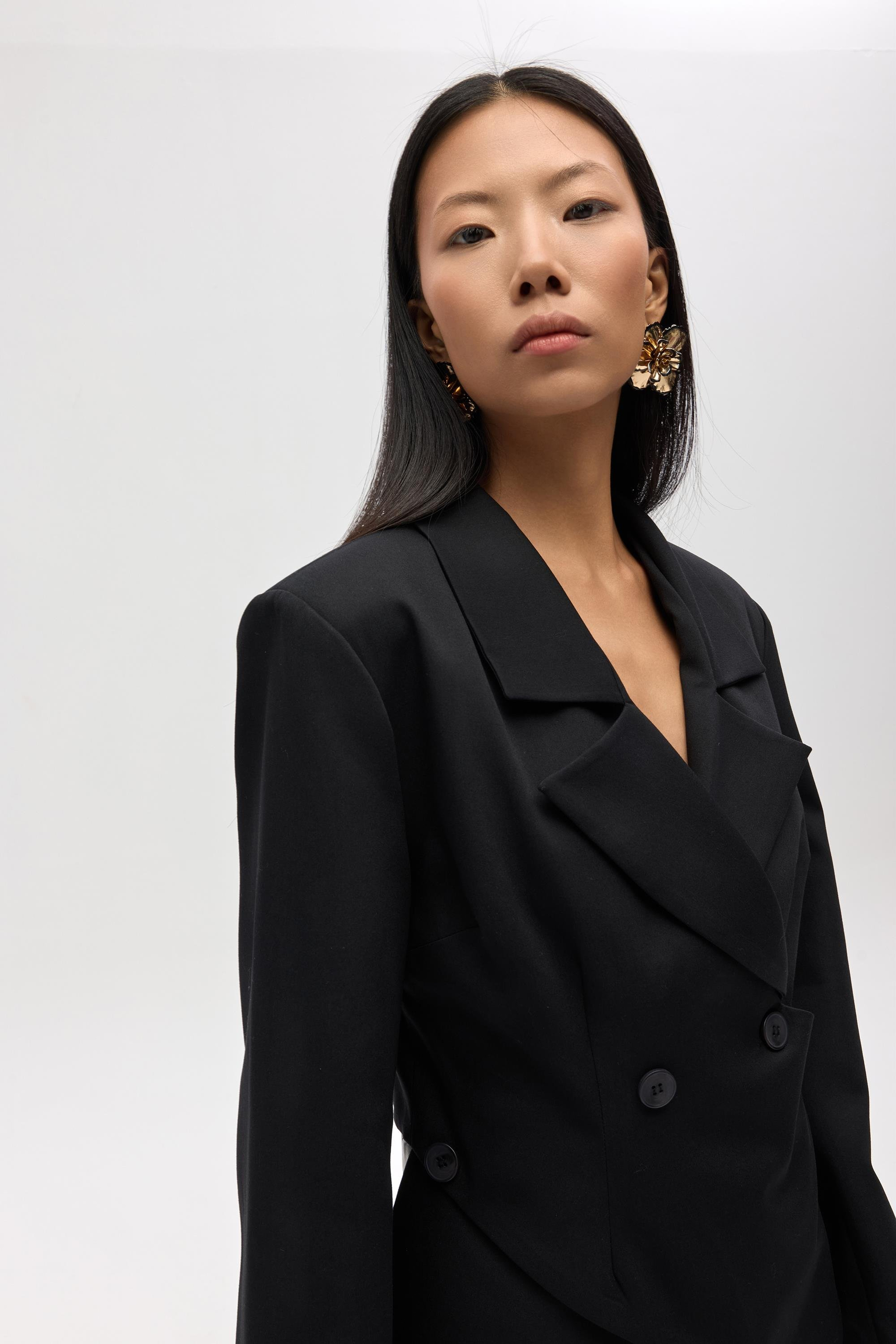 Norbury Triangle Detail Black Blazer