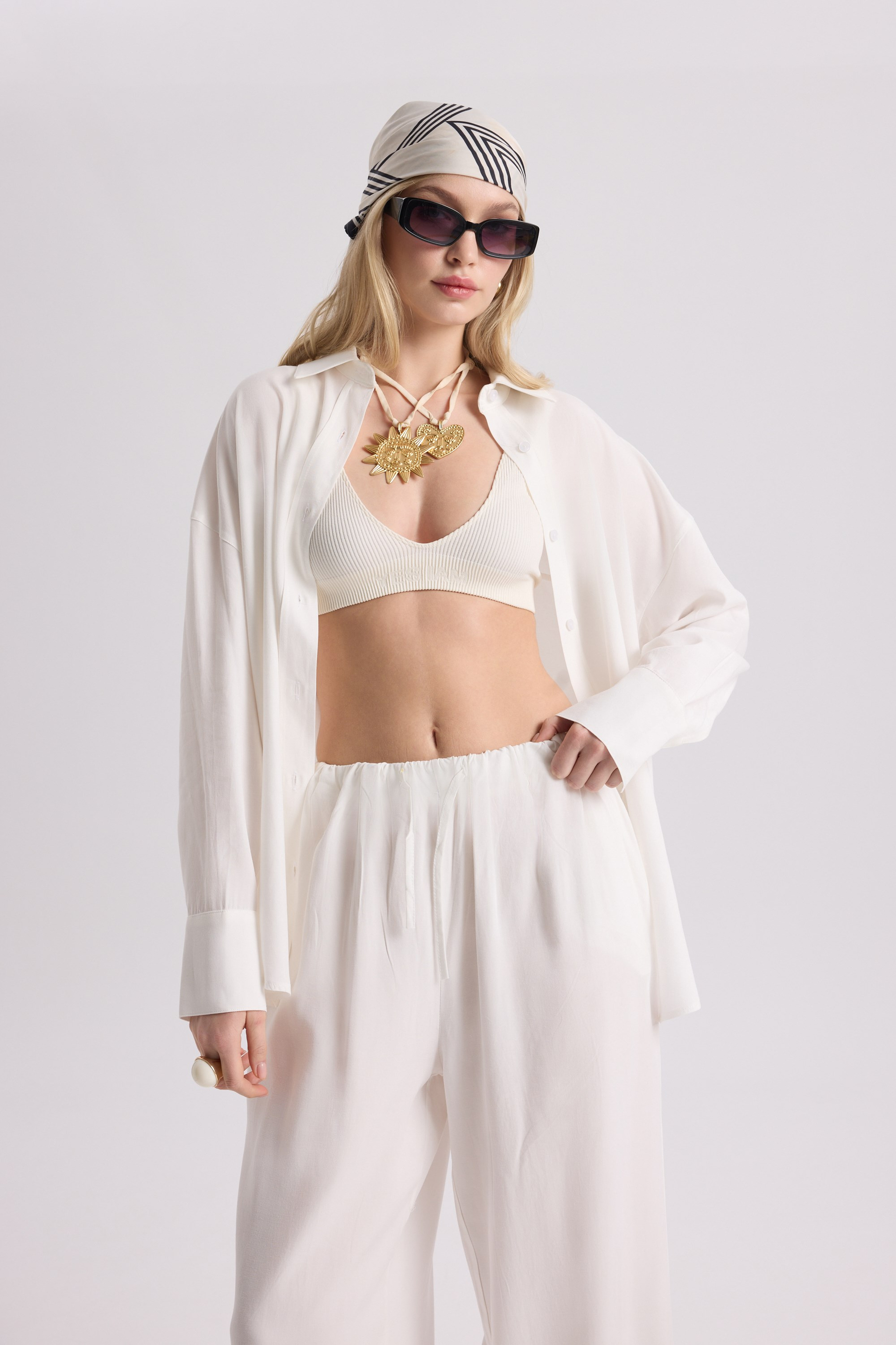 Nunzia Back Detail Ecru Oversized Shirt Pants Set
