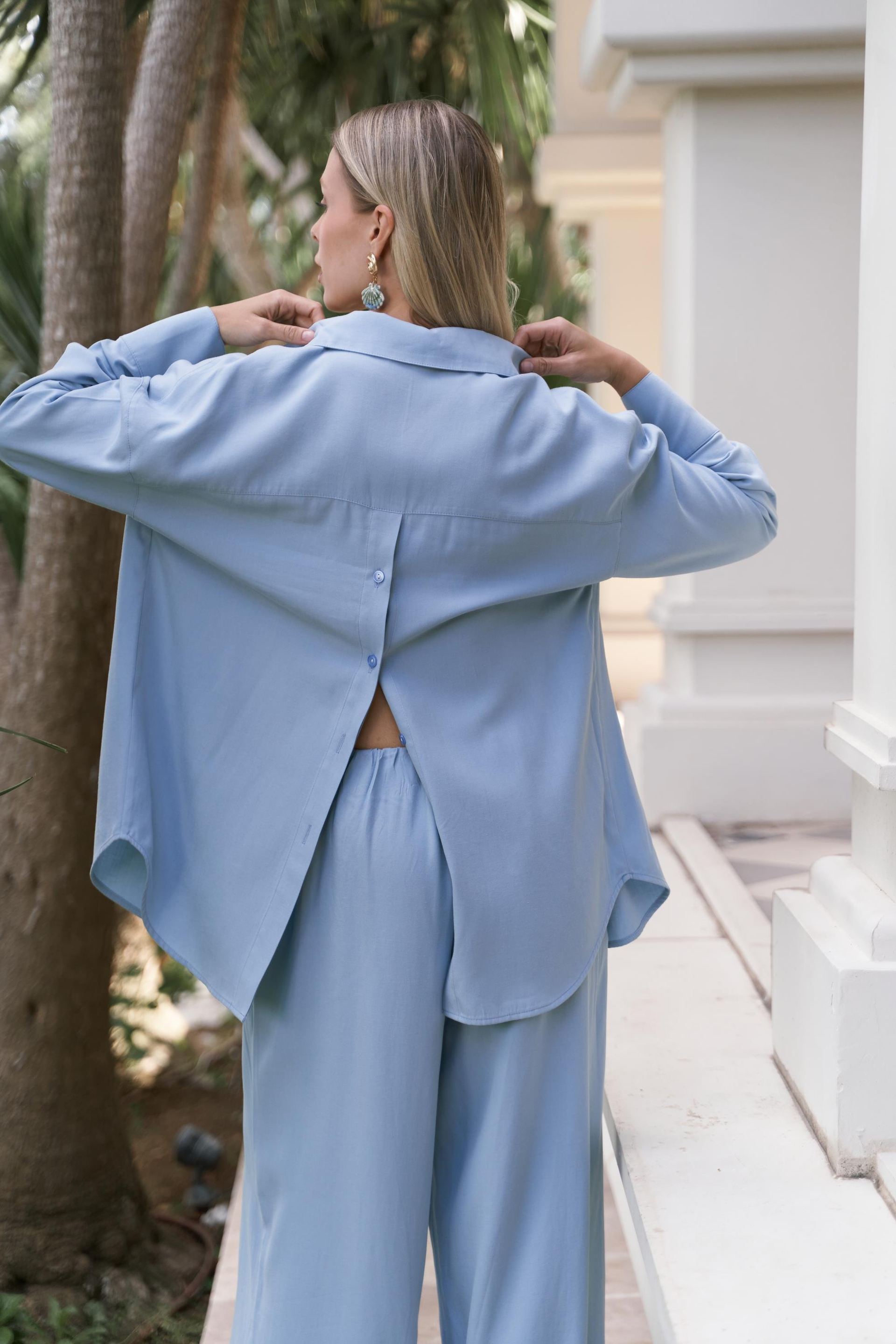 Nunzia Arka Detaylı Mavi Oversize Gömlek Pantolon Takım