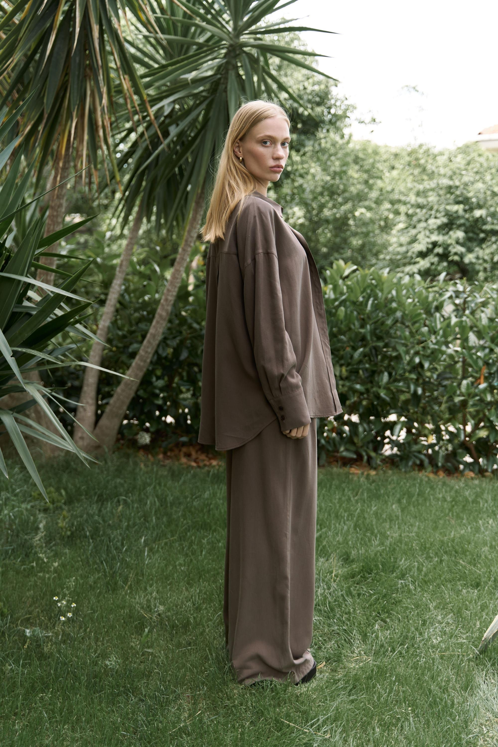 Nunzia Arka Detaylı Soft Kahve Oversize Gömlek Pantolon Takım