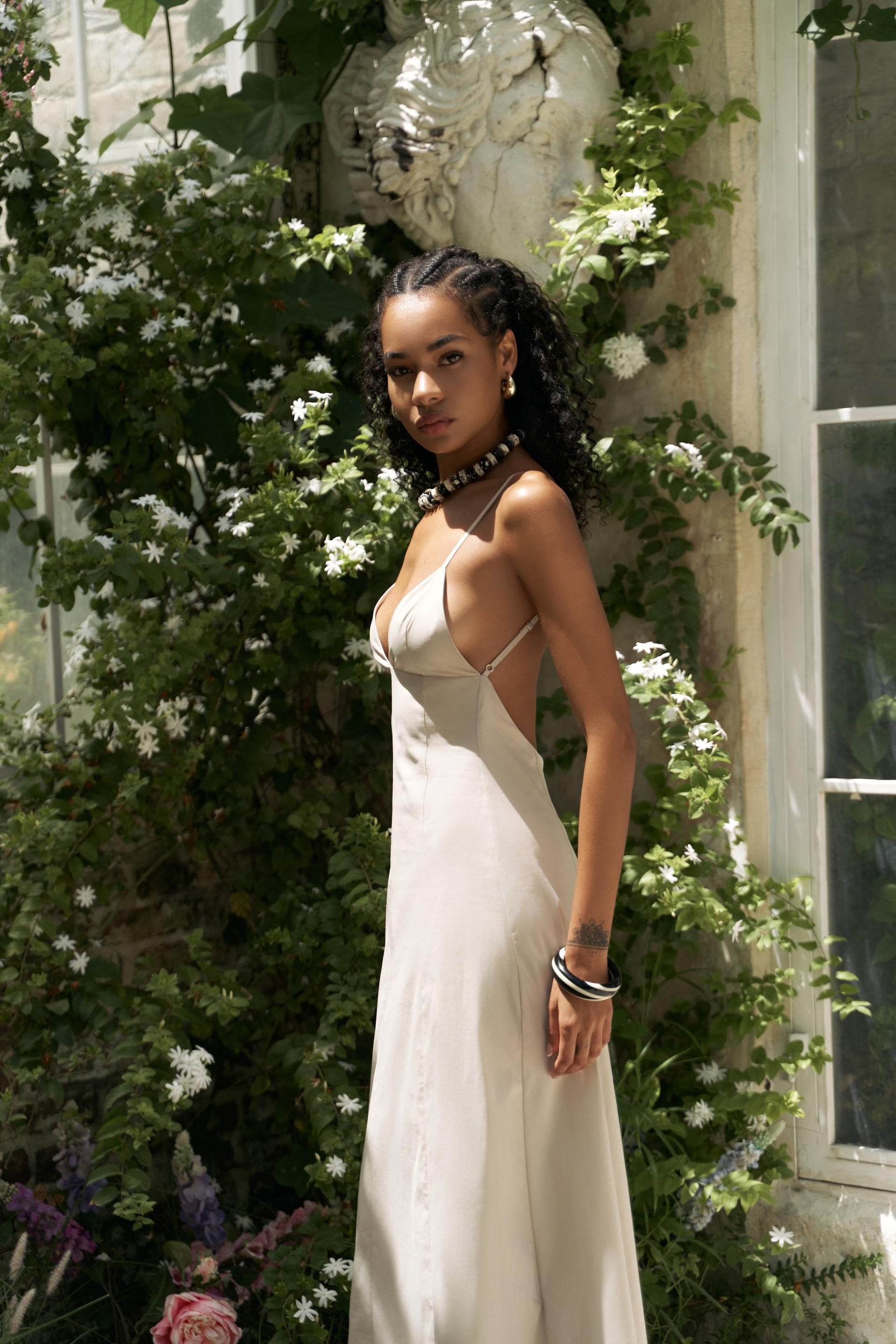 Onella Askılı Taş Uzun Elbise