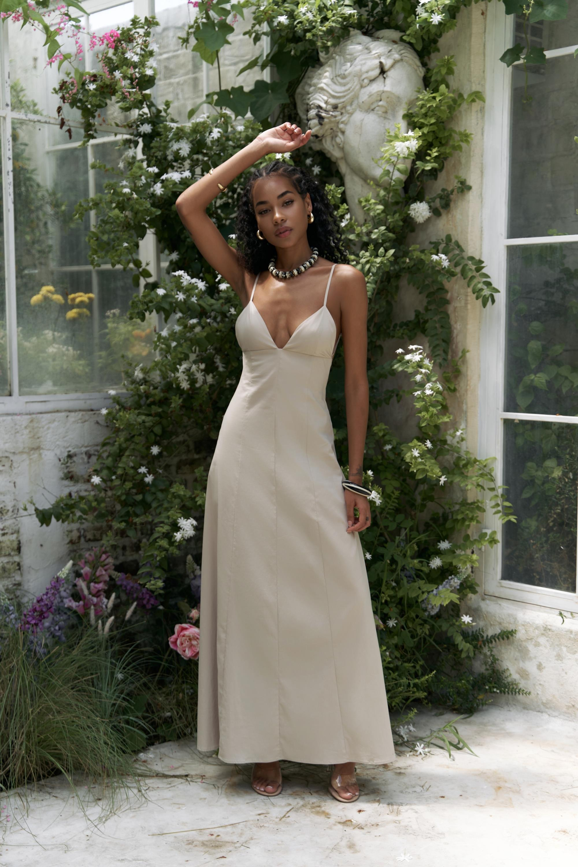 Onella Askılı Taş Uzun Elbise