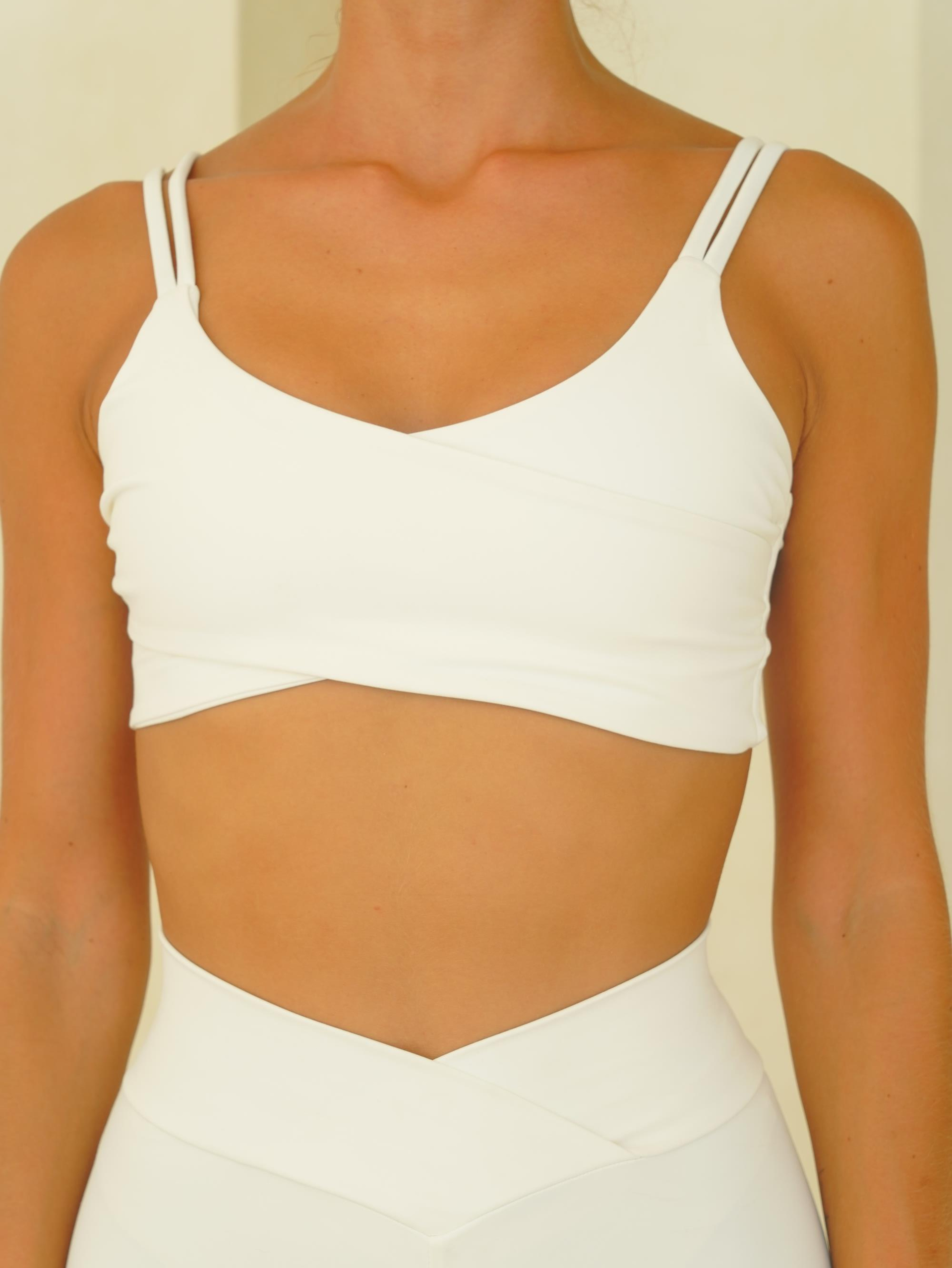 Paria Çapraz Detay Spor Beyaz Crop