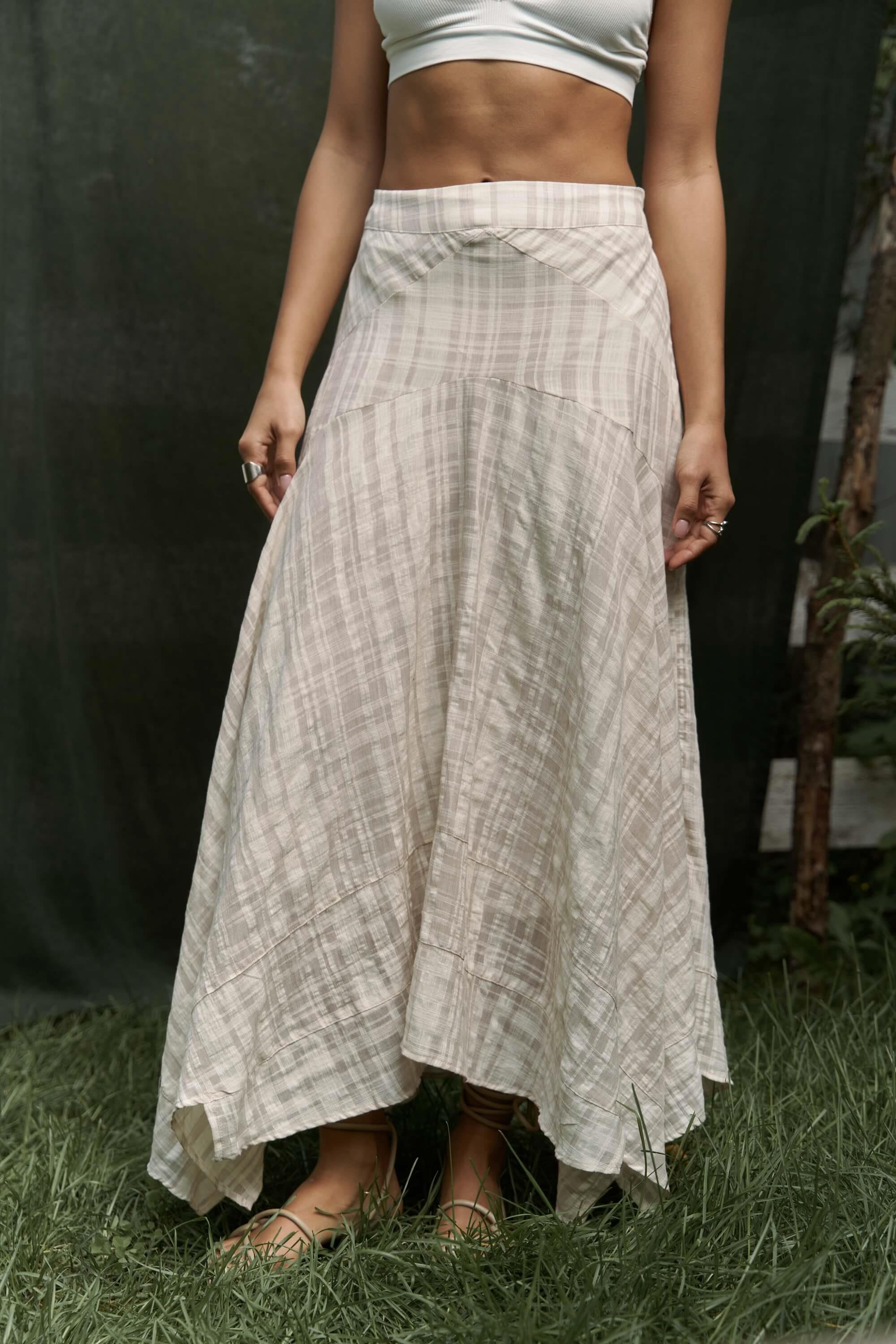 Peigi Çizgili Parçalı Bej Midi Etek