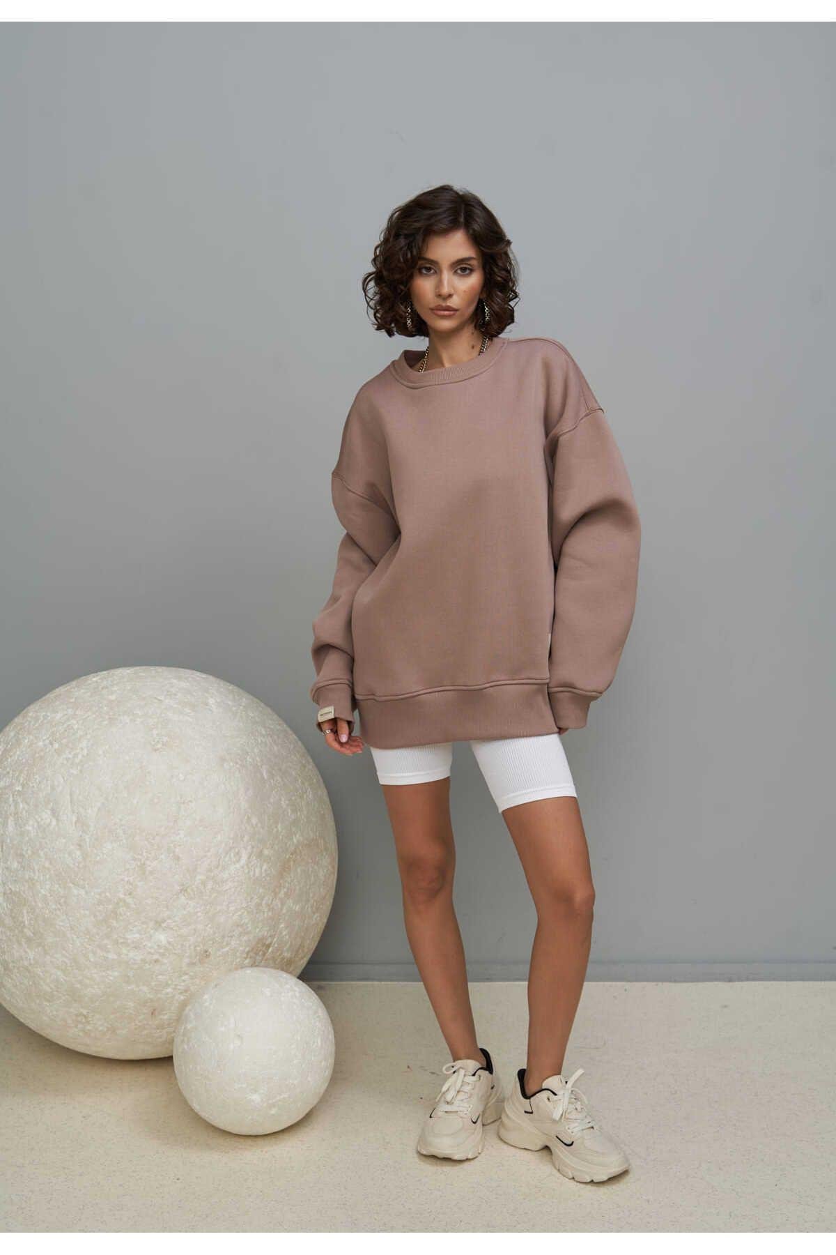 MCLLCTN Polo Boz Taupe Gray Hoodie Sweatshirt
