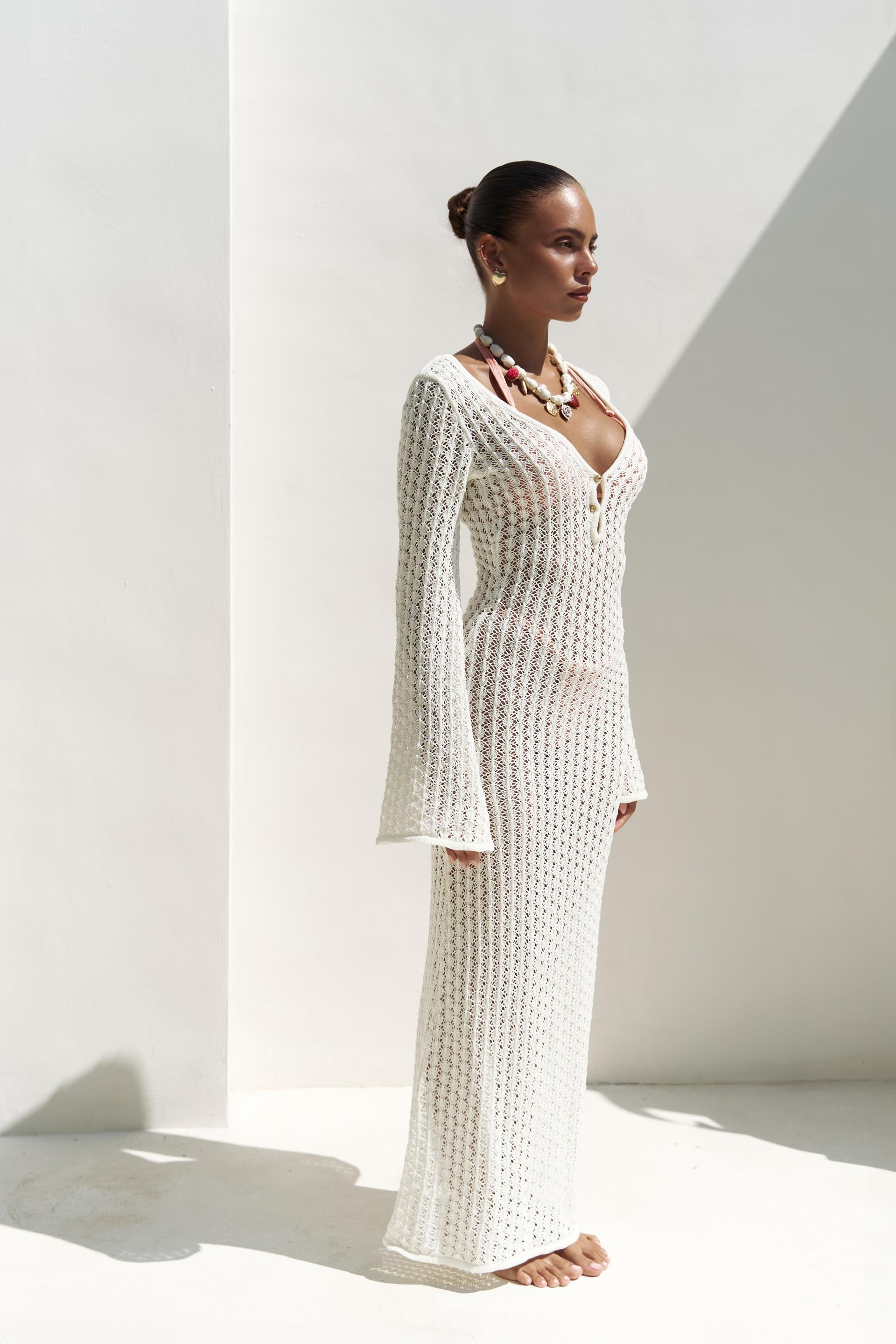 Putra V Yaka Beyaz Triko Uzun Elbise