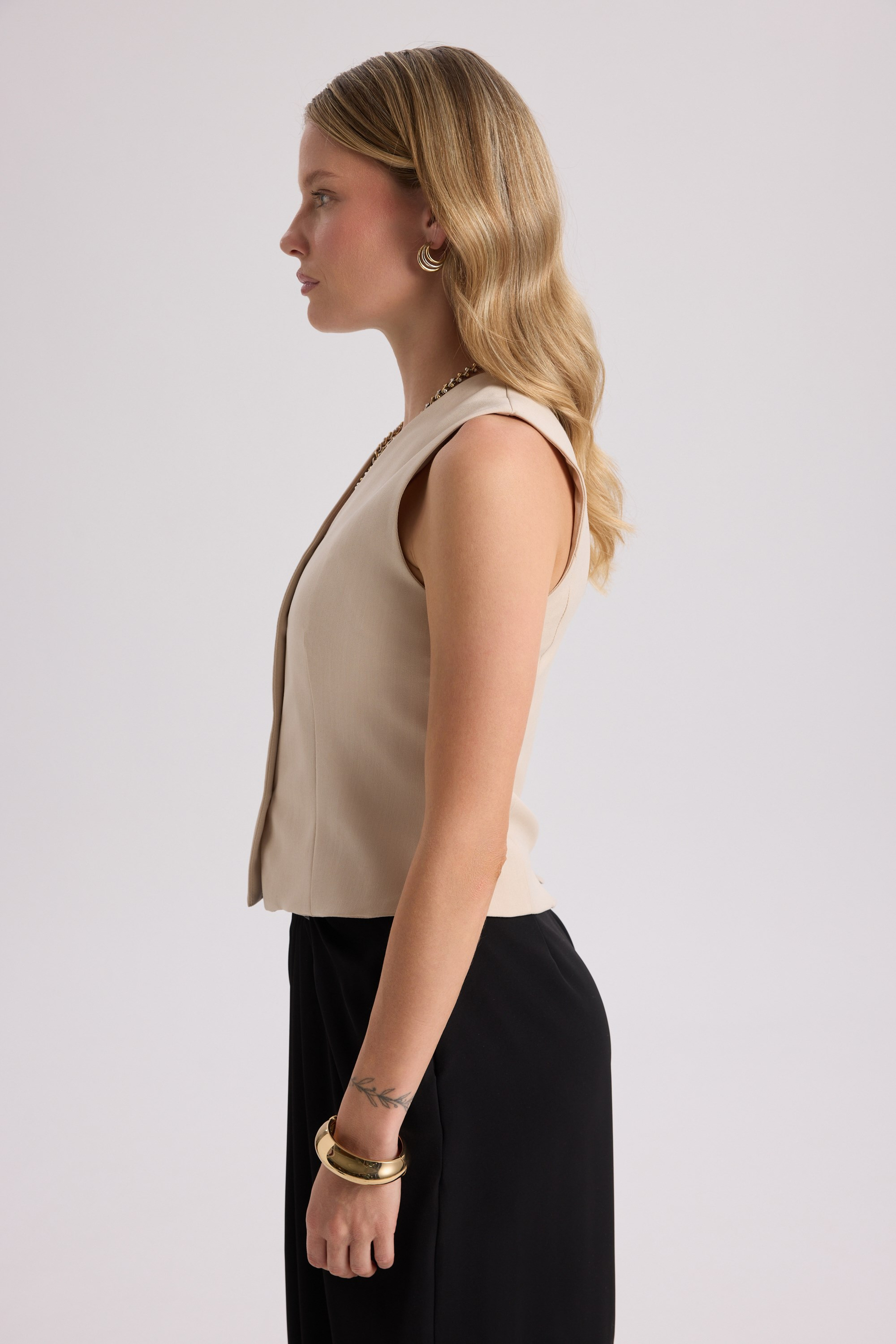 Rianto Light Beige Short Vest