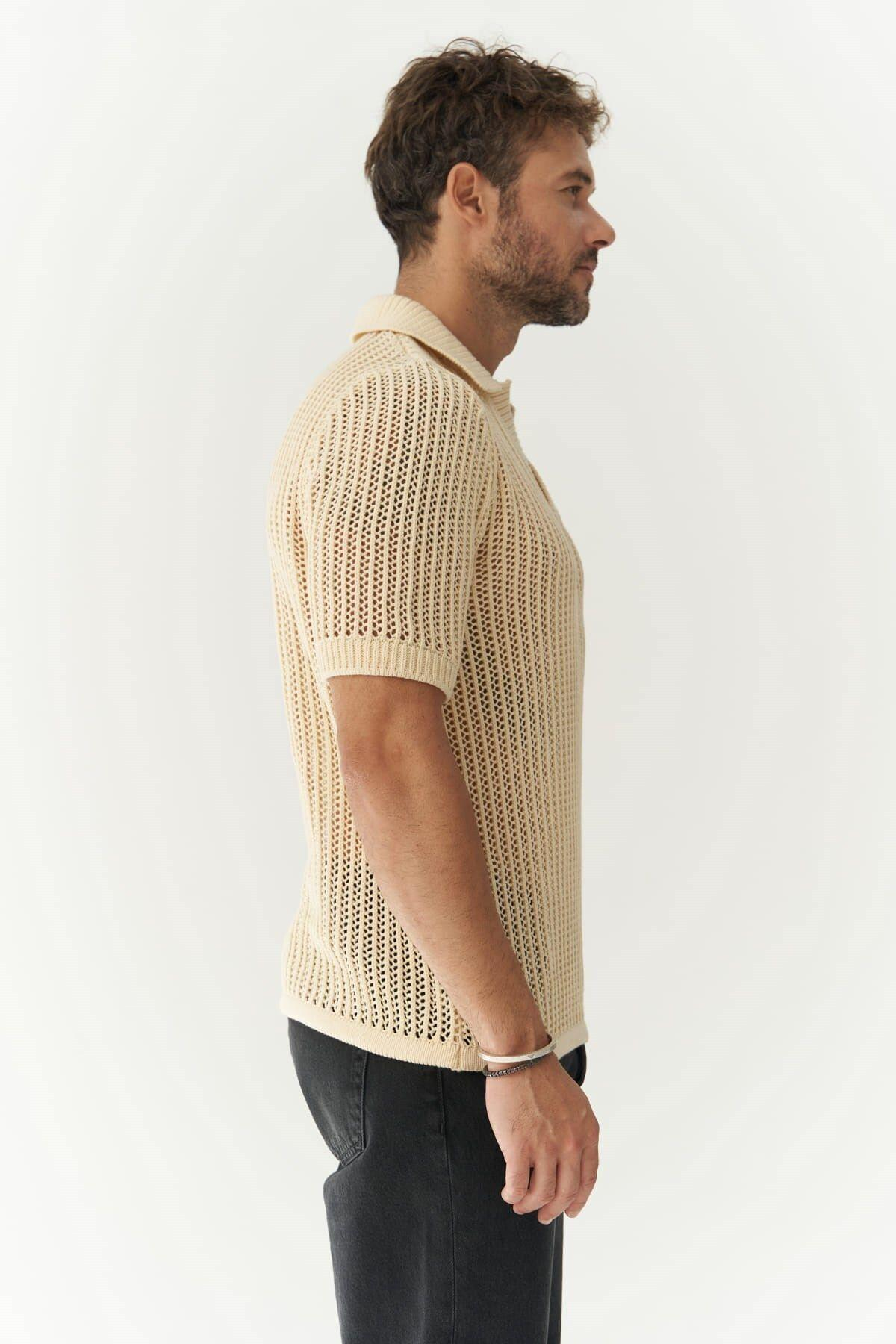 Robert Men's Polo Collar Beige Knit T-Shirt