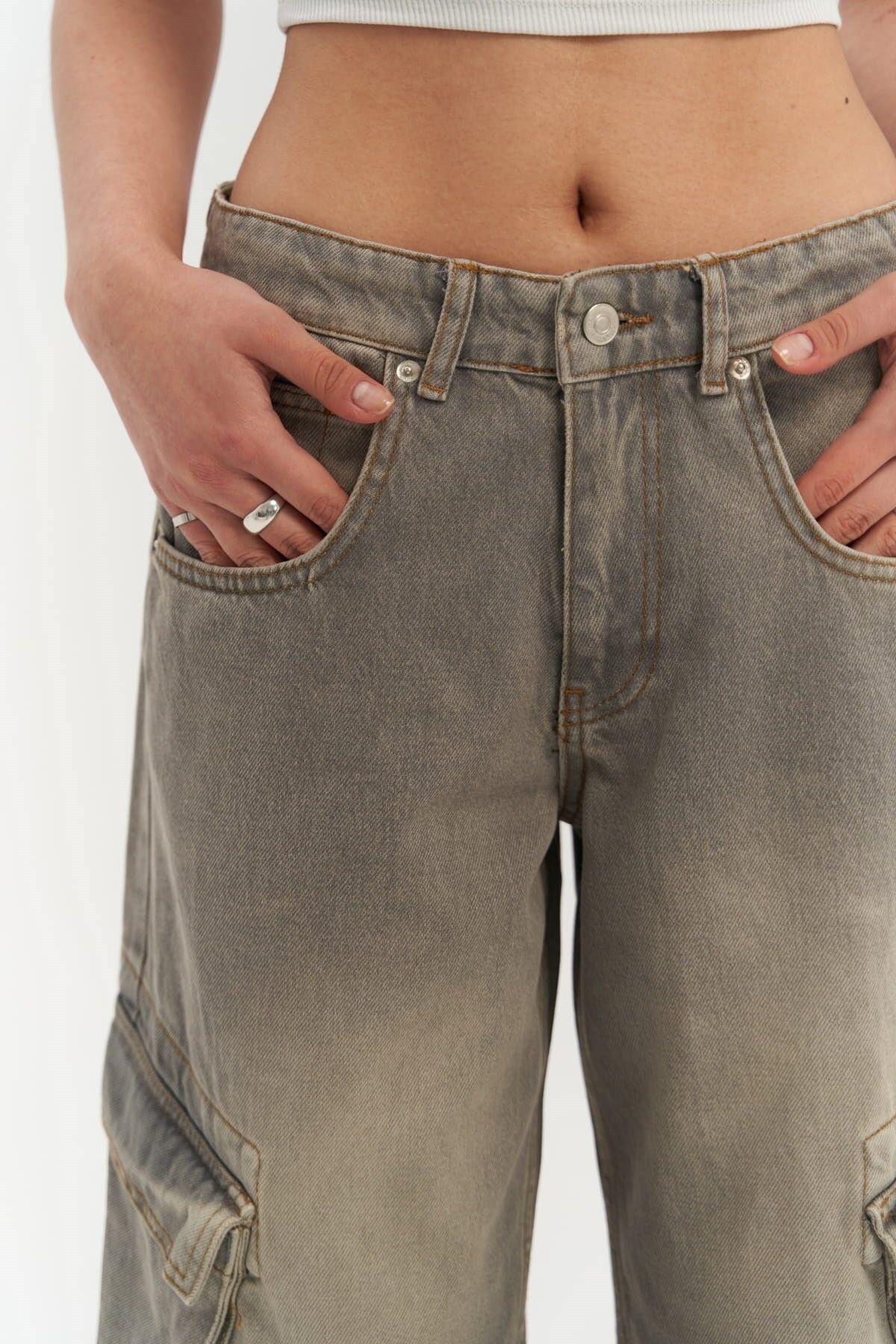 Roger Dark Gray Cargo Jeans