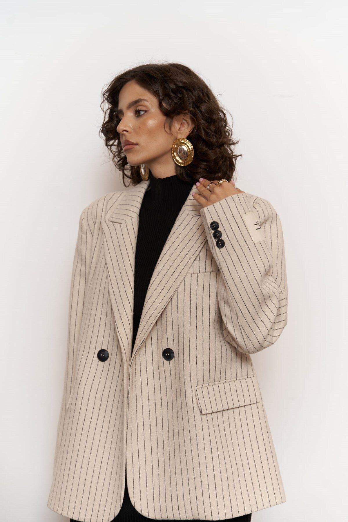 Rosalind Bej Çizgili Blazer Ceket