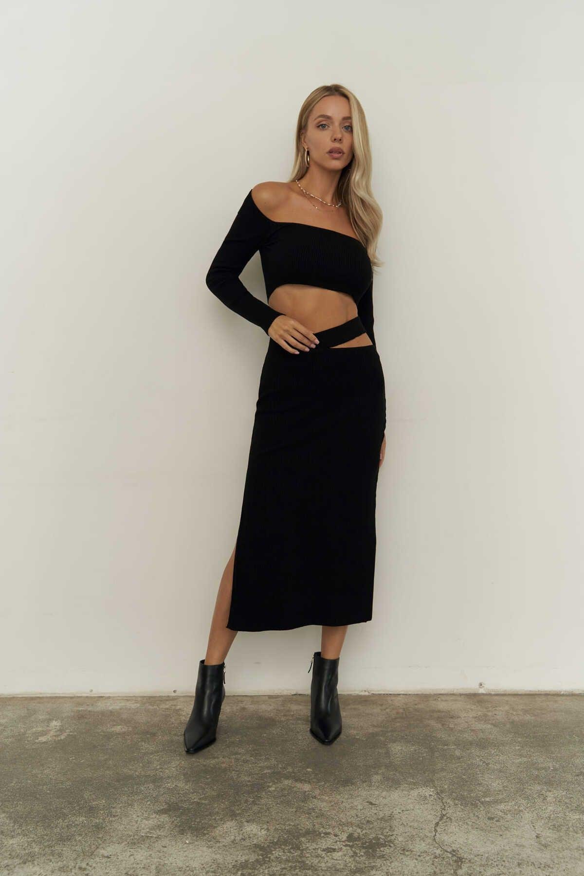 Mai Sabrina Black Knit Crop Top-Skirt Set