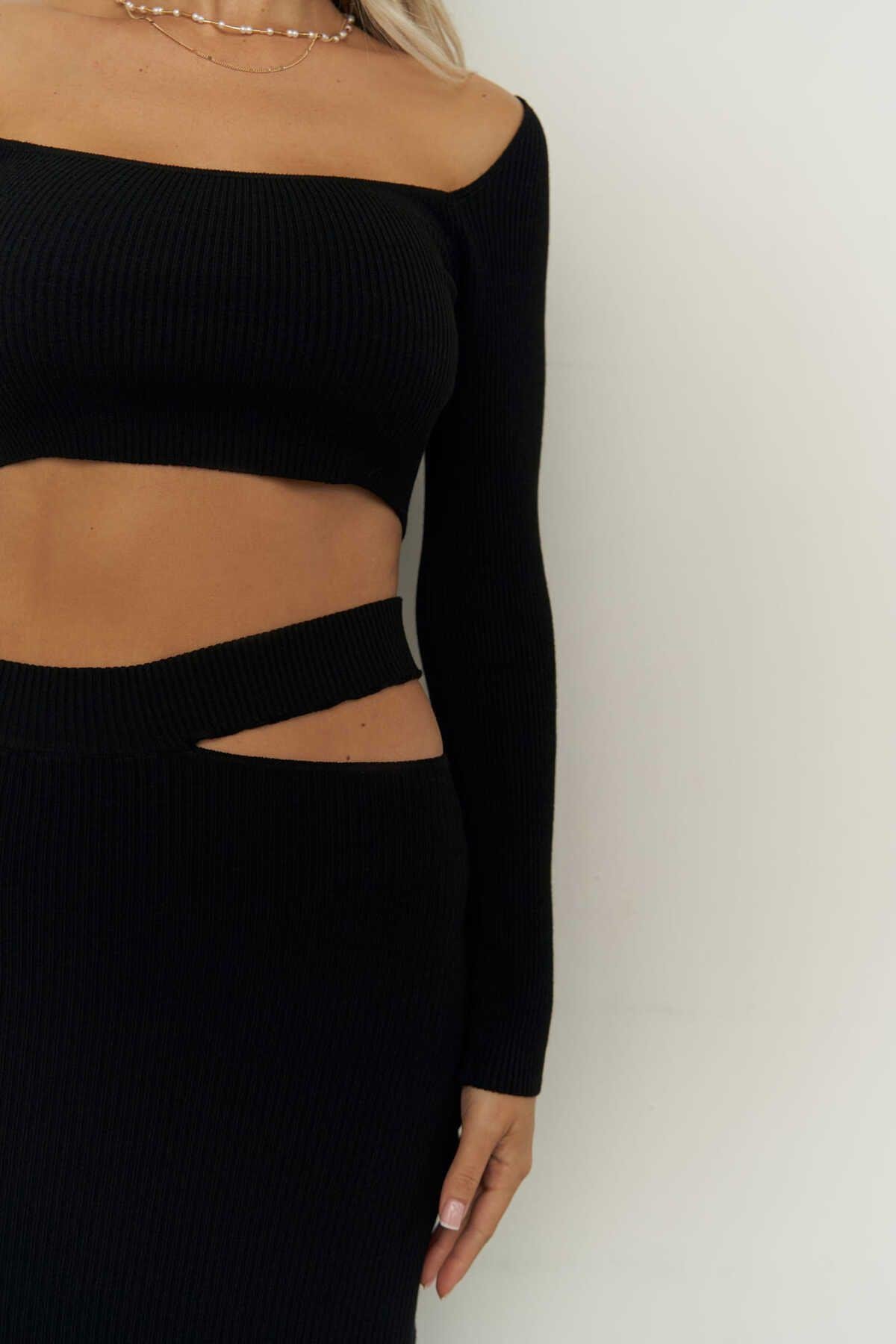 Mai Sabrina Black Knit Crop Top-Skirt Set