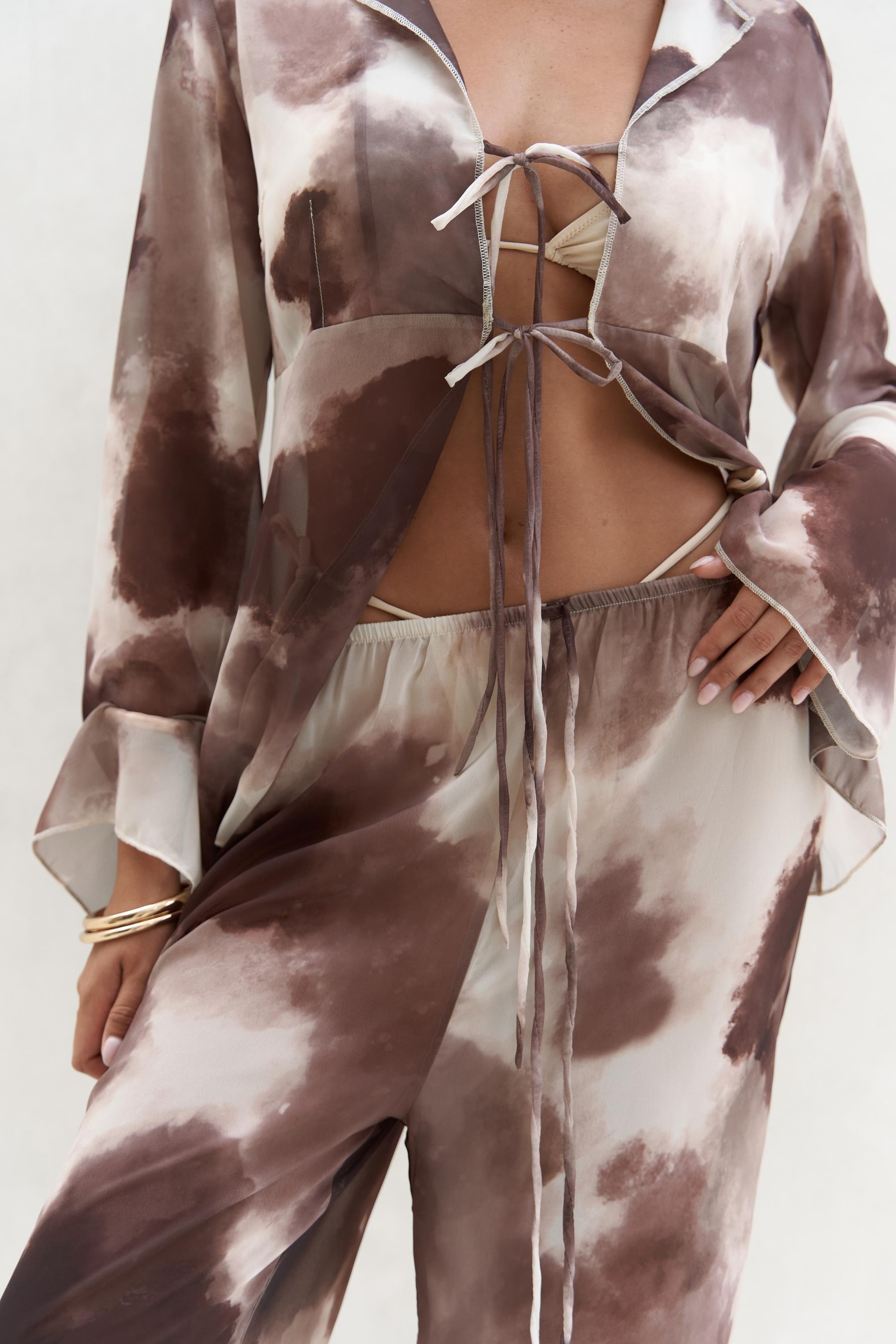 Saifudin Bağcık Detaylı Kahve Gömlek Pantolon Takım