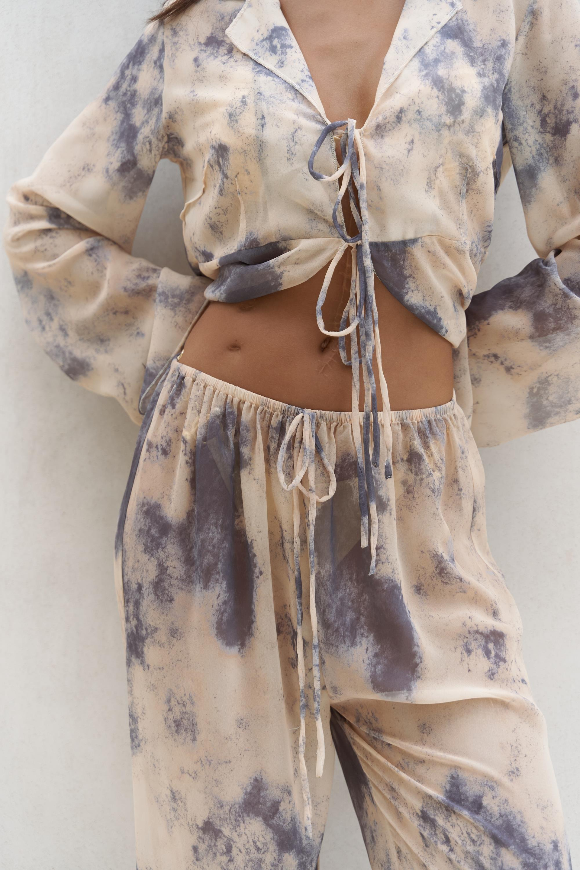 Saifudin Bağcık Detaylı Sarı Gömlek Pantolon Takım