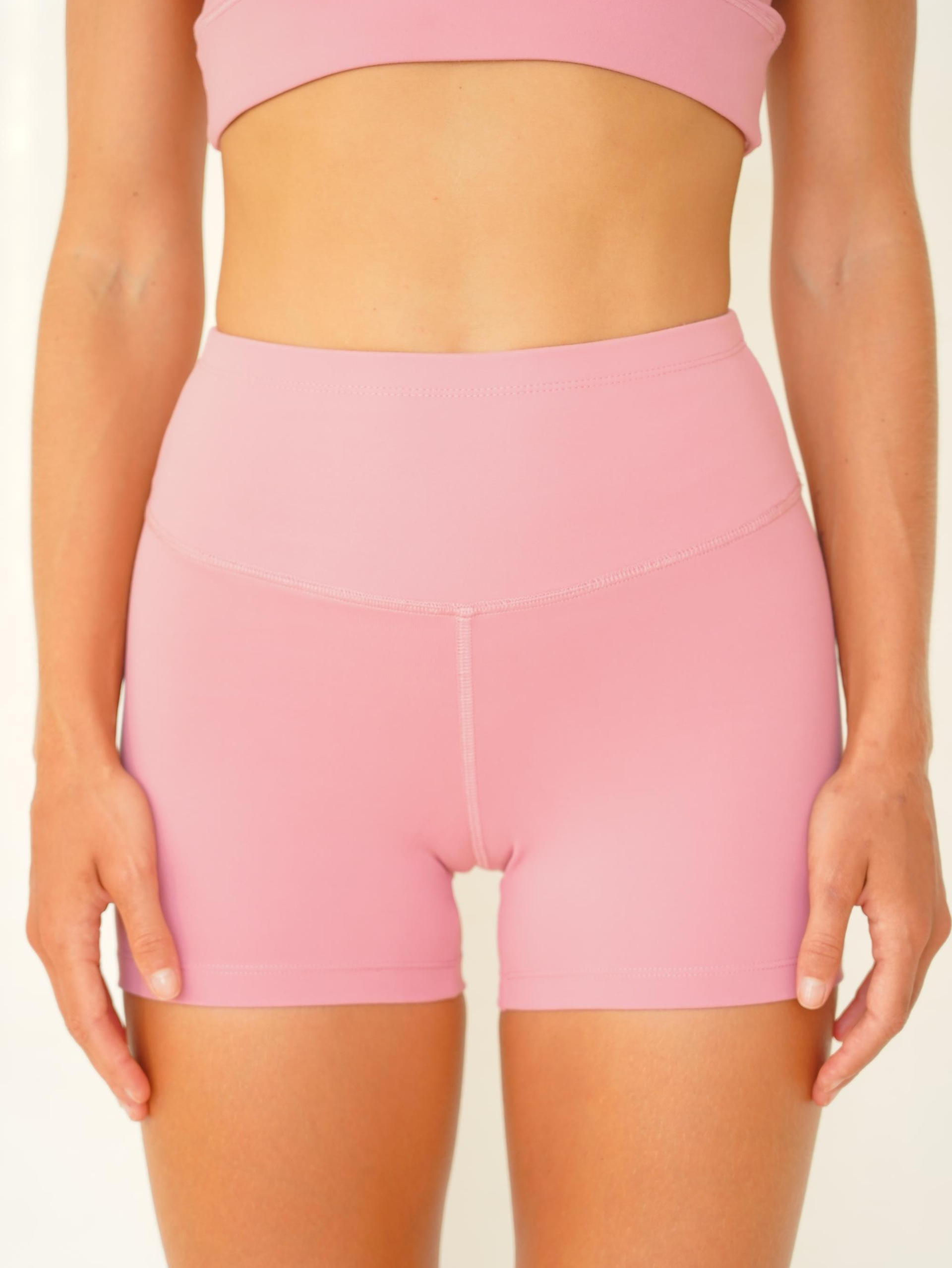 Samadhi Dikiş Detay Kısa Pembe Şort
