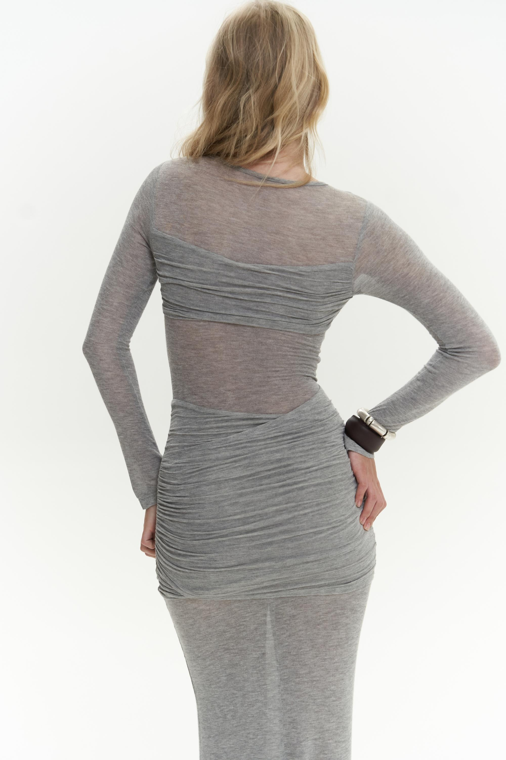 Samia Göğüs Detay Uzun Gri Elbise