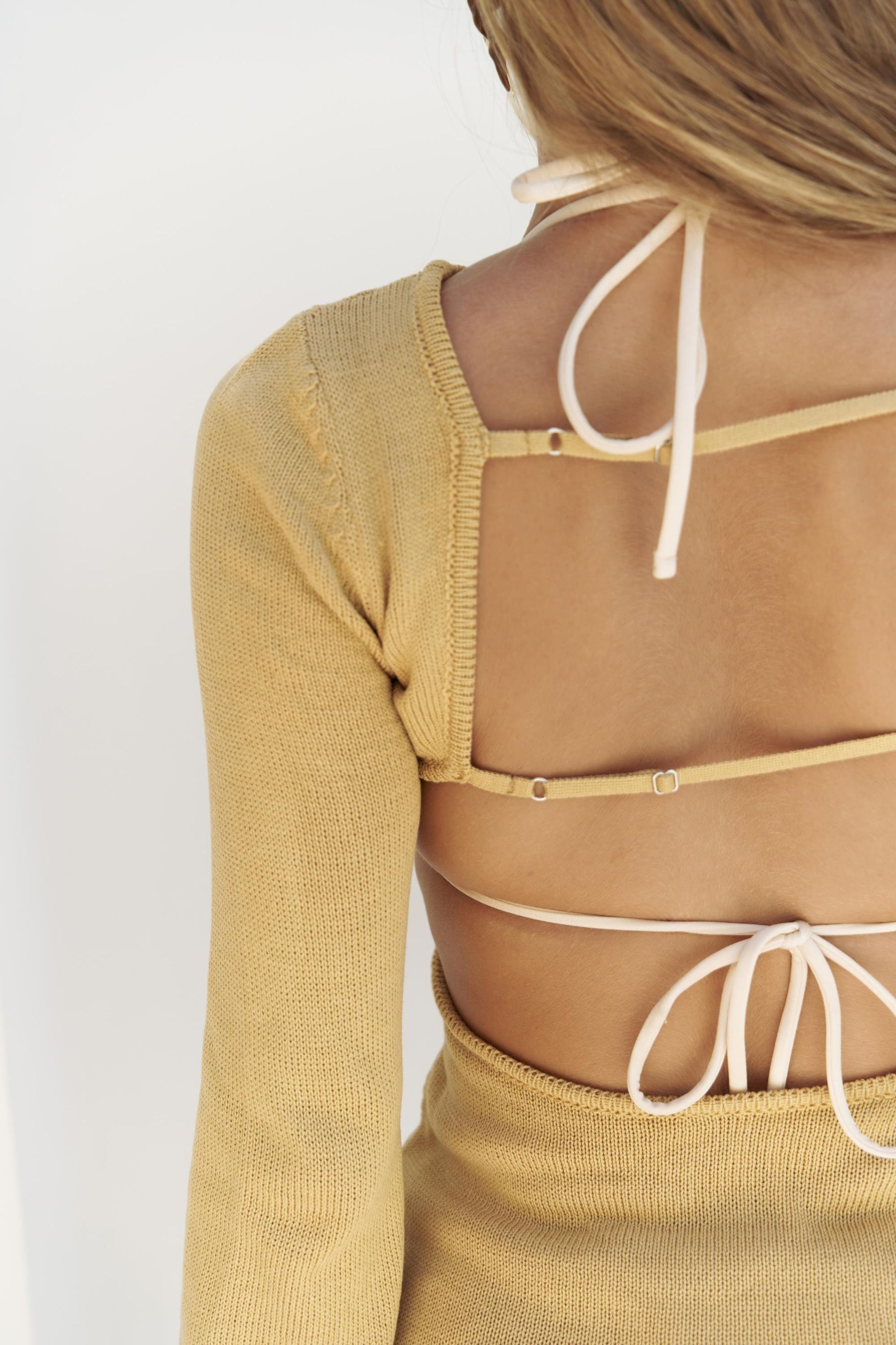 Sariah Pencere Detay Hardal Triko Elbise