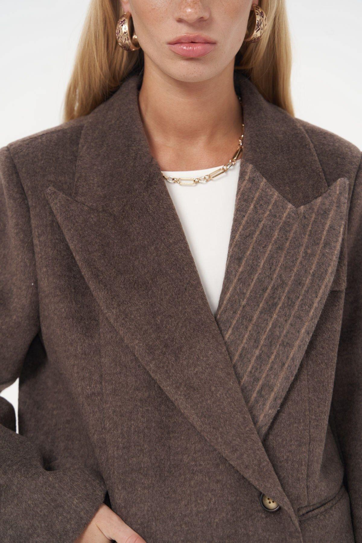 Seljord Yaka Detaylı Kahve Blazer