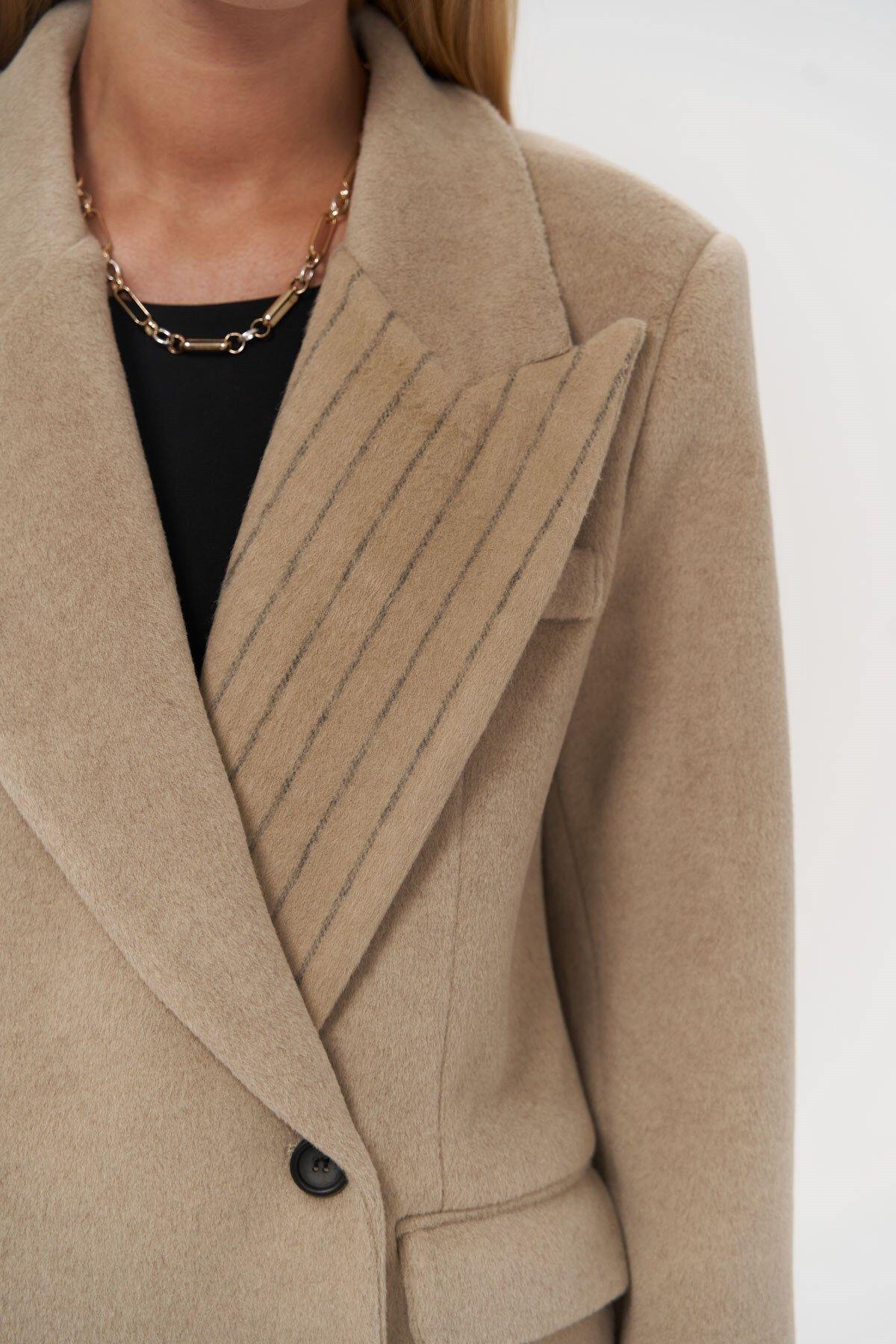 Seljord Dark Beige Blazer with Collar Detail