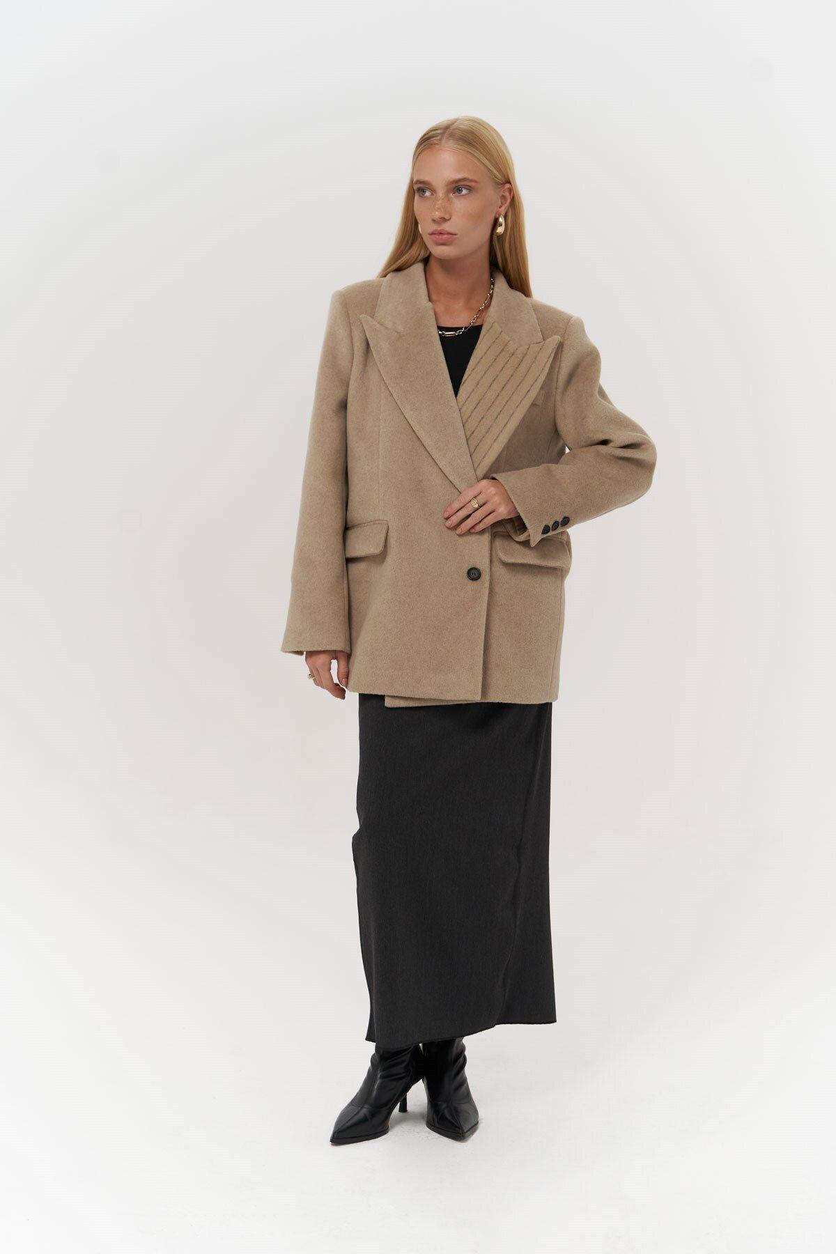 Seljord Dark Beige Blazer with Collar Detail