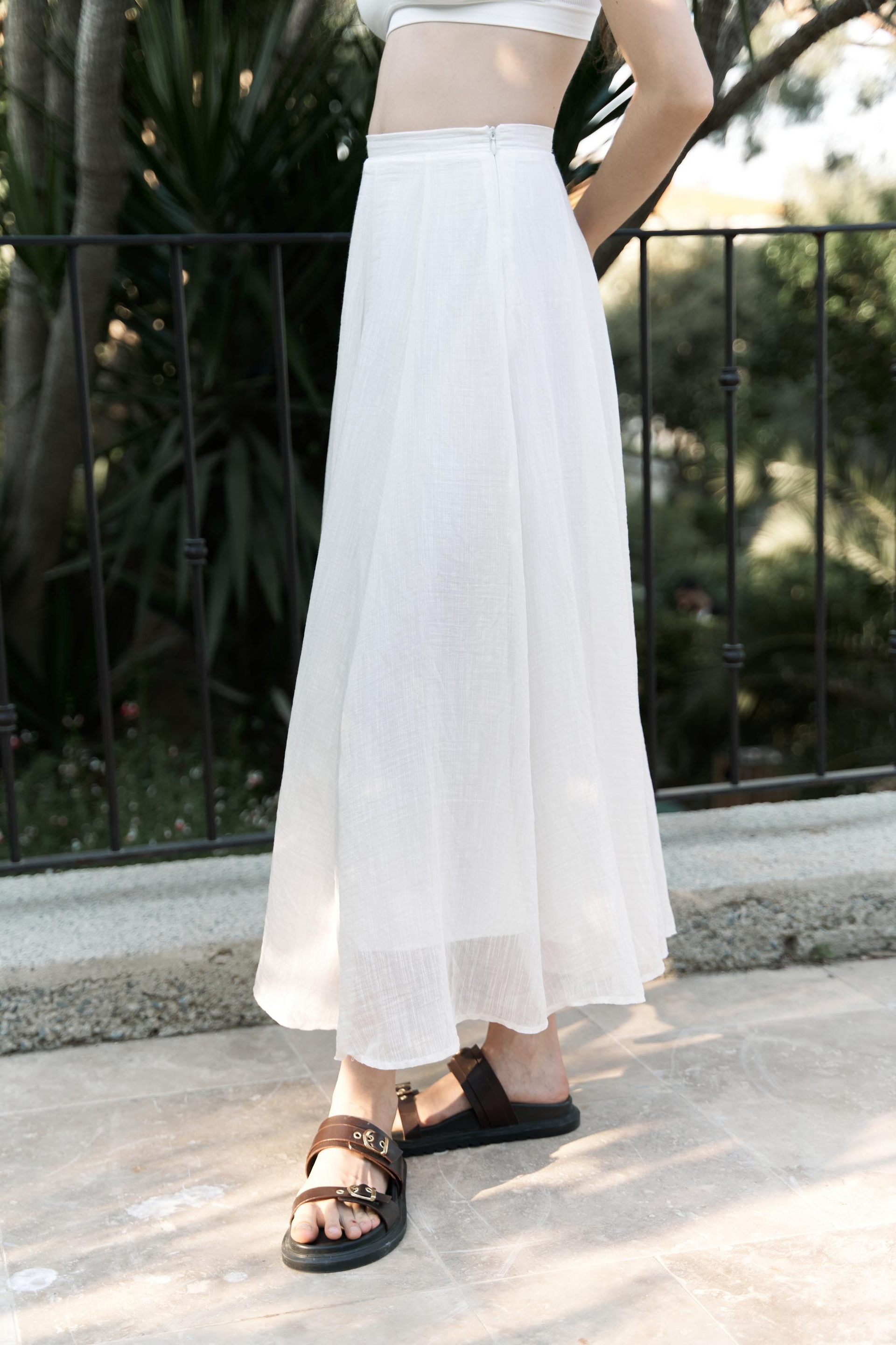 Seonag Volanlı Ekru Uzun Etek