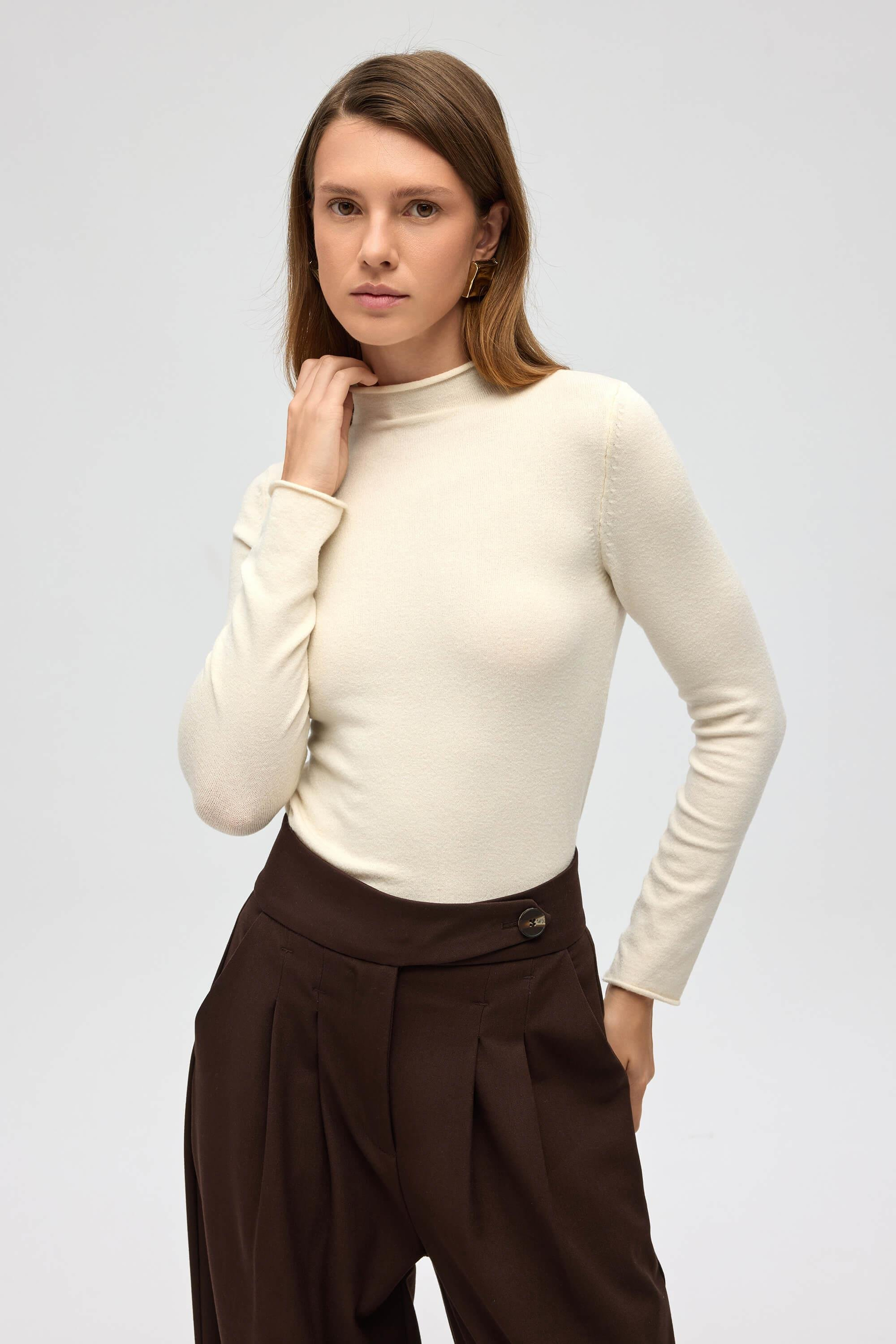 Serina Balıkçı Yaka Bej İnce Triko