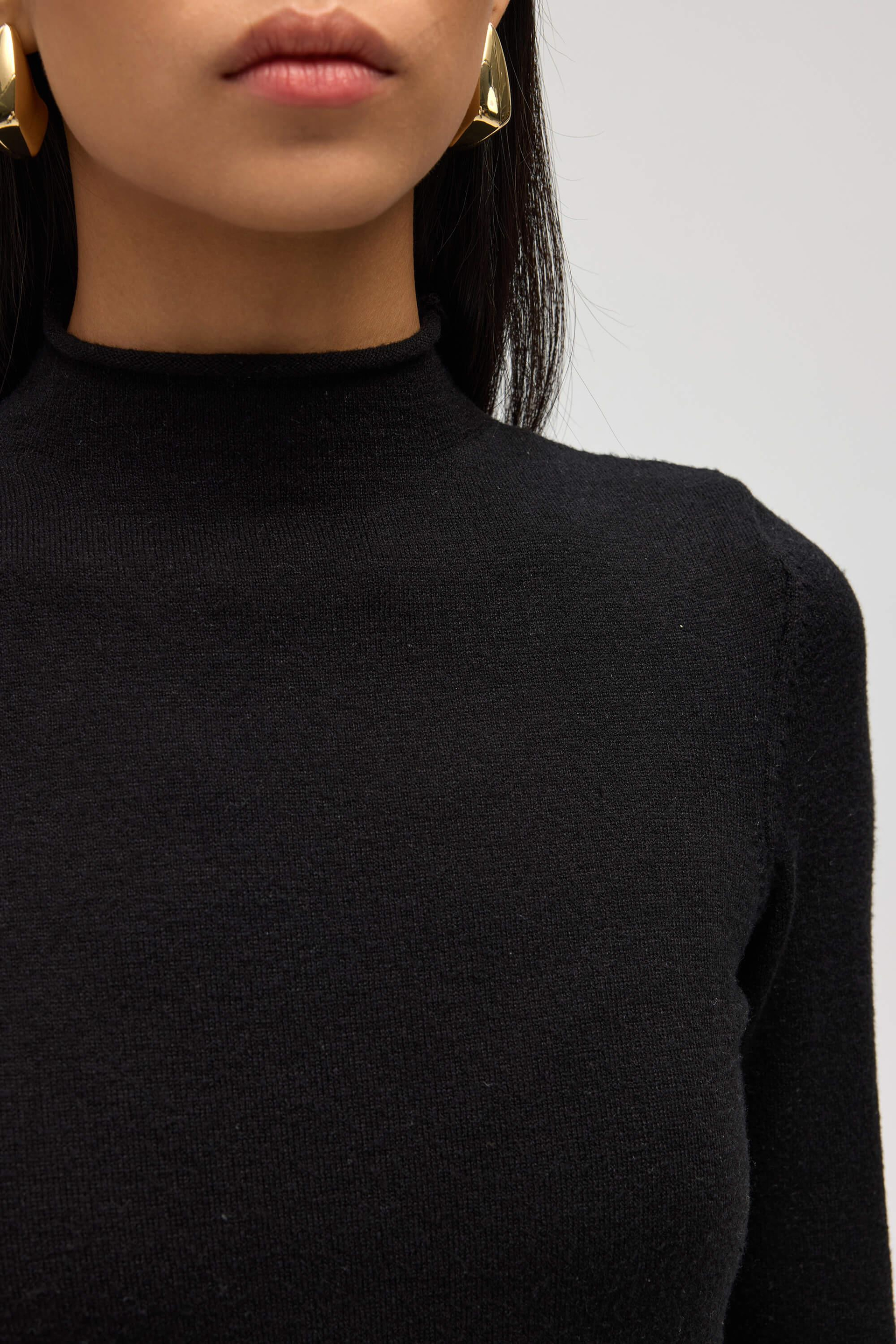 Serina Balıkçı Yaka Siyah İnce Triko