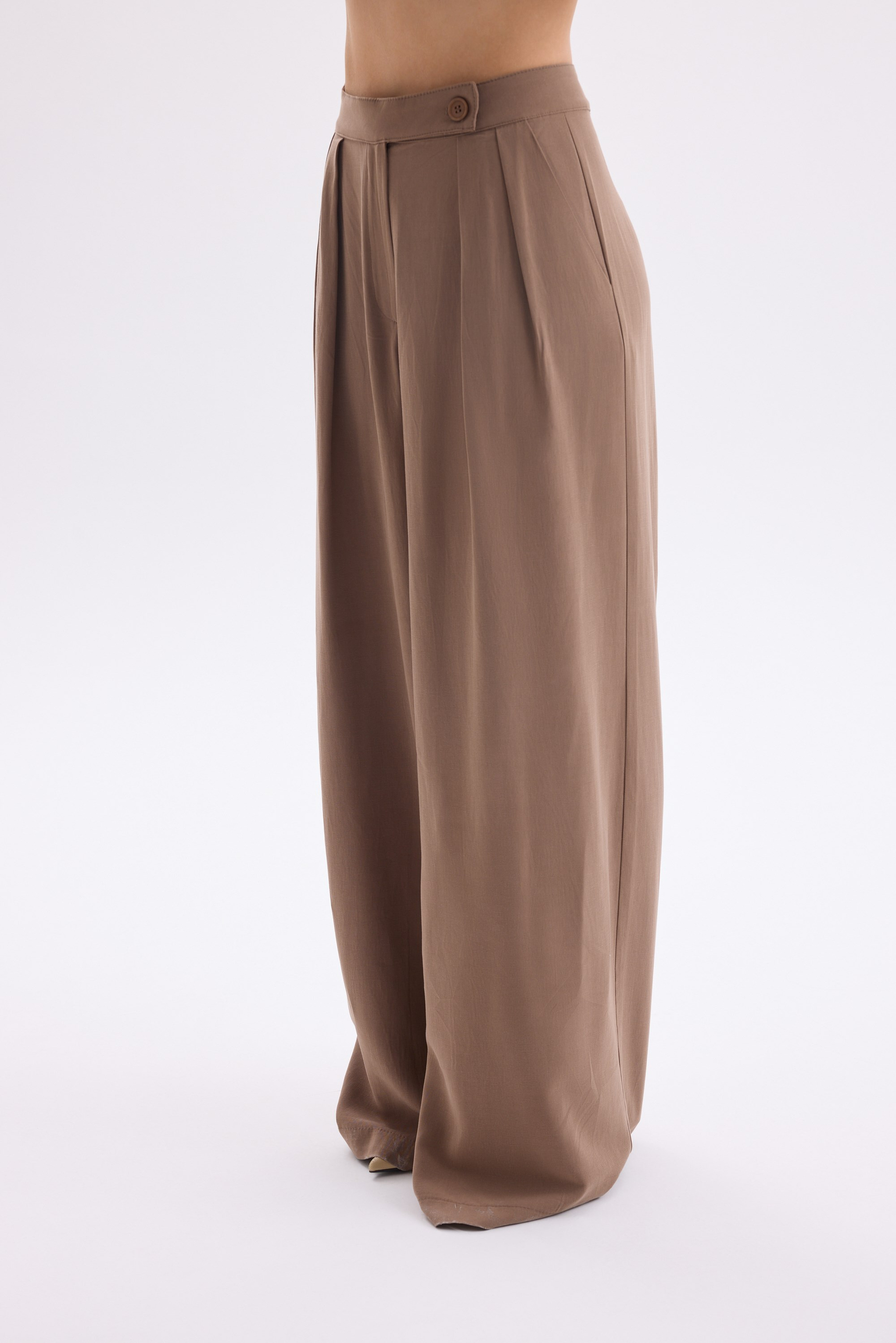 Shonas Lace-Up Detail Brown Vest Pants Set