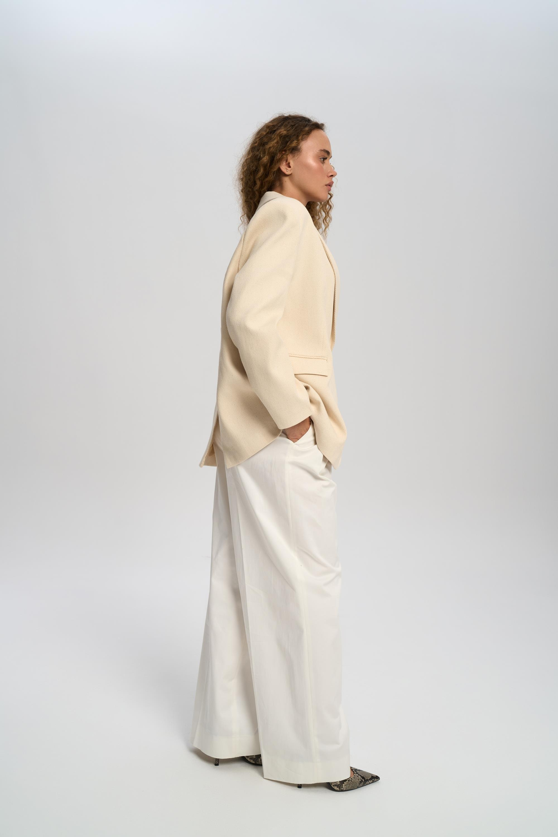 Solara Back Buttoned Naturel Blazer